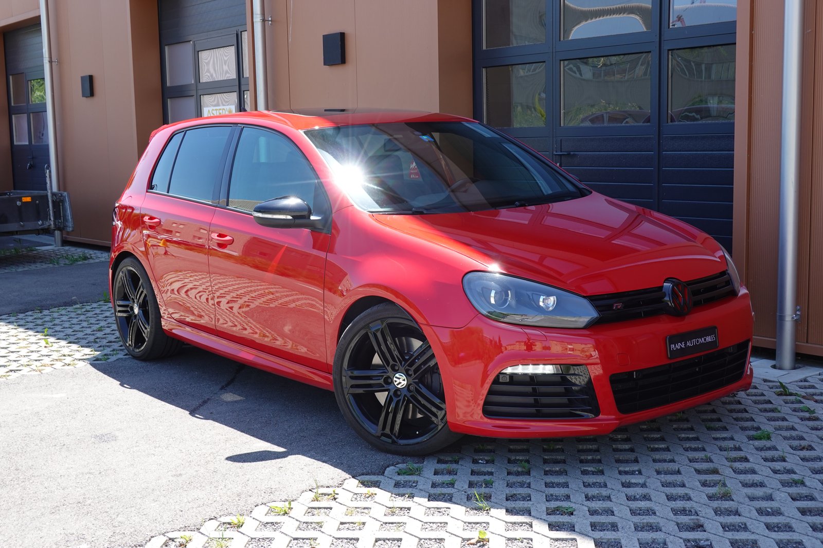 VW Golf 2.0 TSI R 4Motion DSG - CH Auto * Capteur de recul, Benzin, Occasion / Gebraucht, Automatik - 7