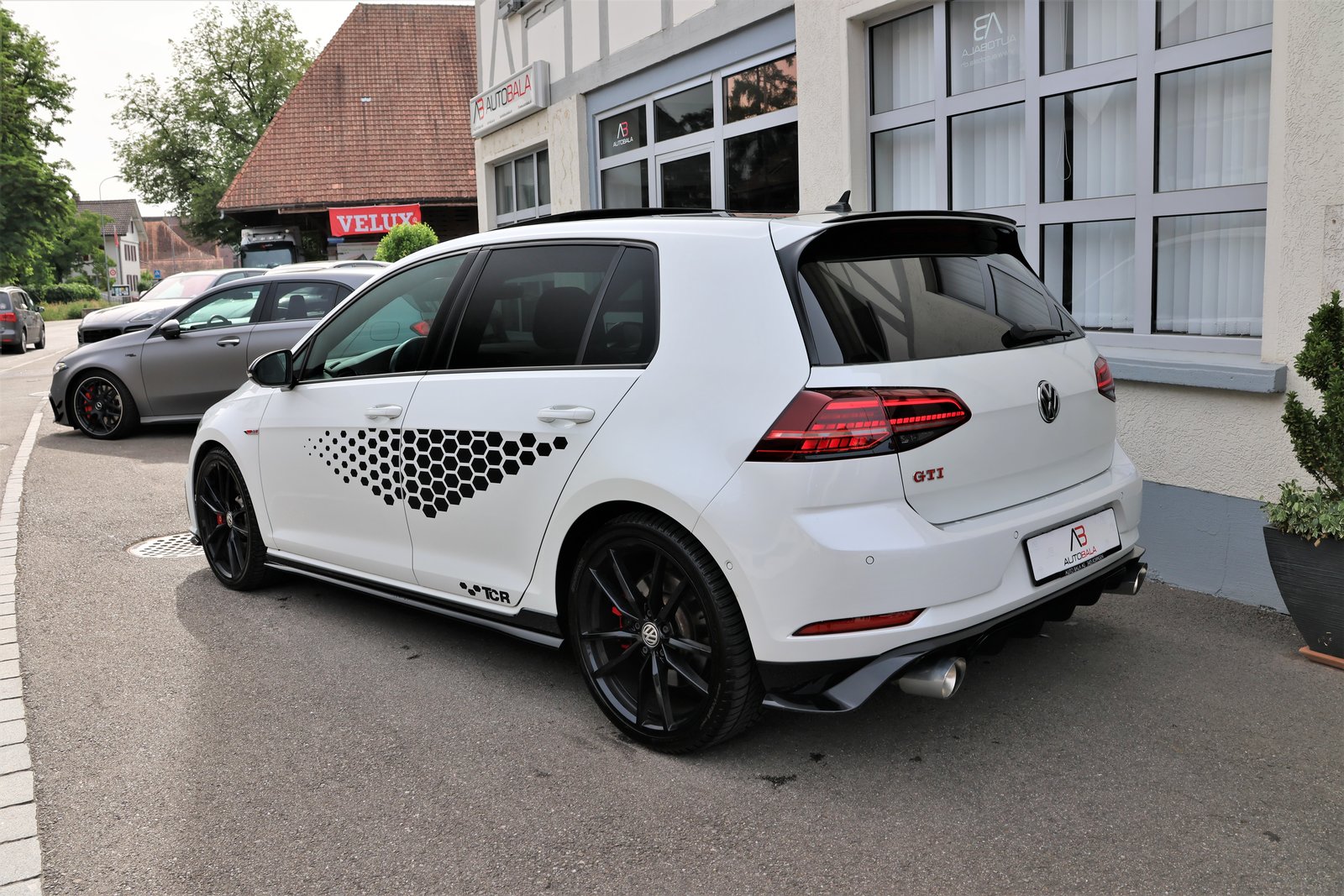 VW Golf 2.0 TSI GTI TCR DSG, Essence, Occasion / Utilisé, Automatique - 7