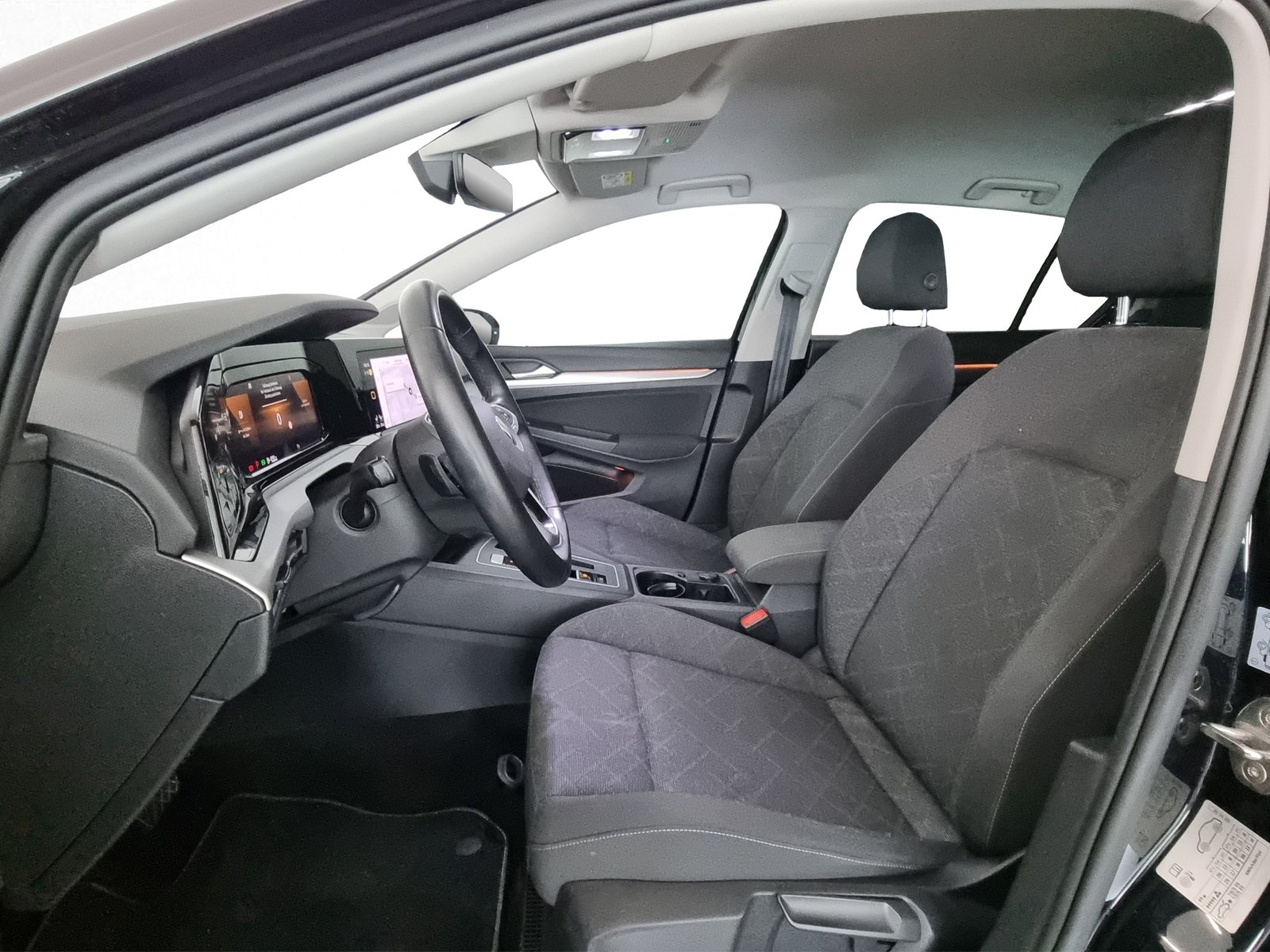 VW Golf 8 1.0 eTSI Life DSG, Occasion / Gebraucht, Automatik - 6