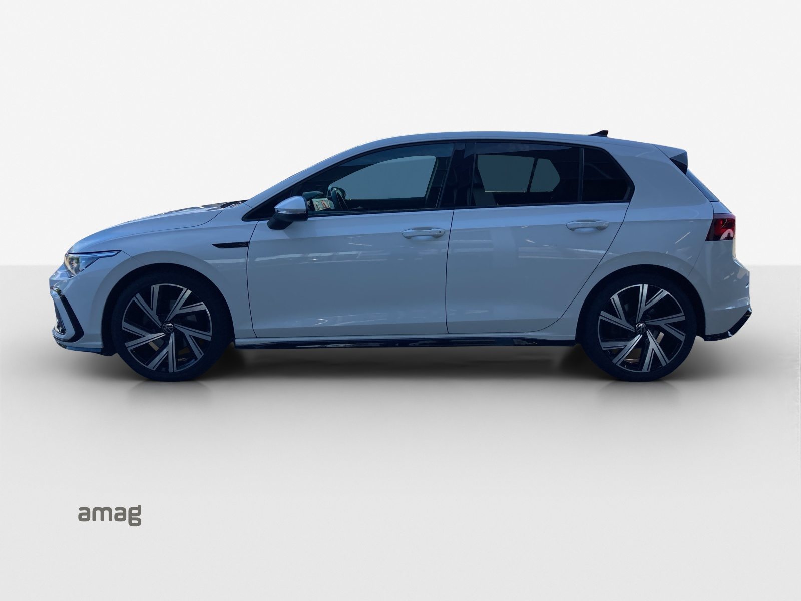 VW Golf R-Line, Petrol, Second hand / Used, Automatic - 2