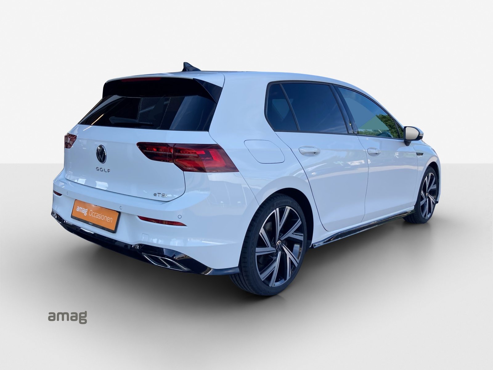VW Golf R-Line, Petrol, Second hand / Used, Automatic - 5