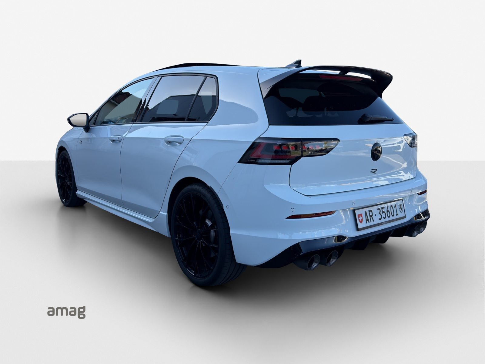 VW Golf R Black Edition, Benzin, Occasion / Gebraucht, Automatik - 3