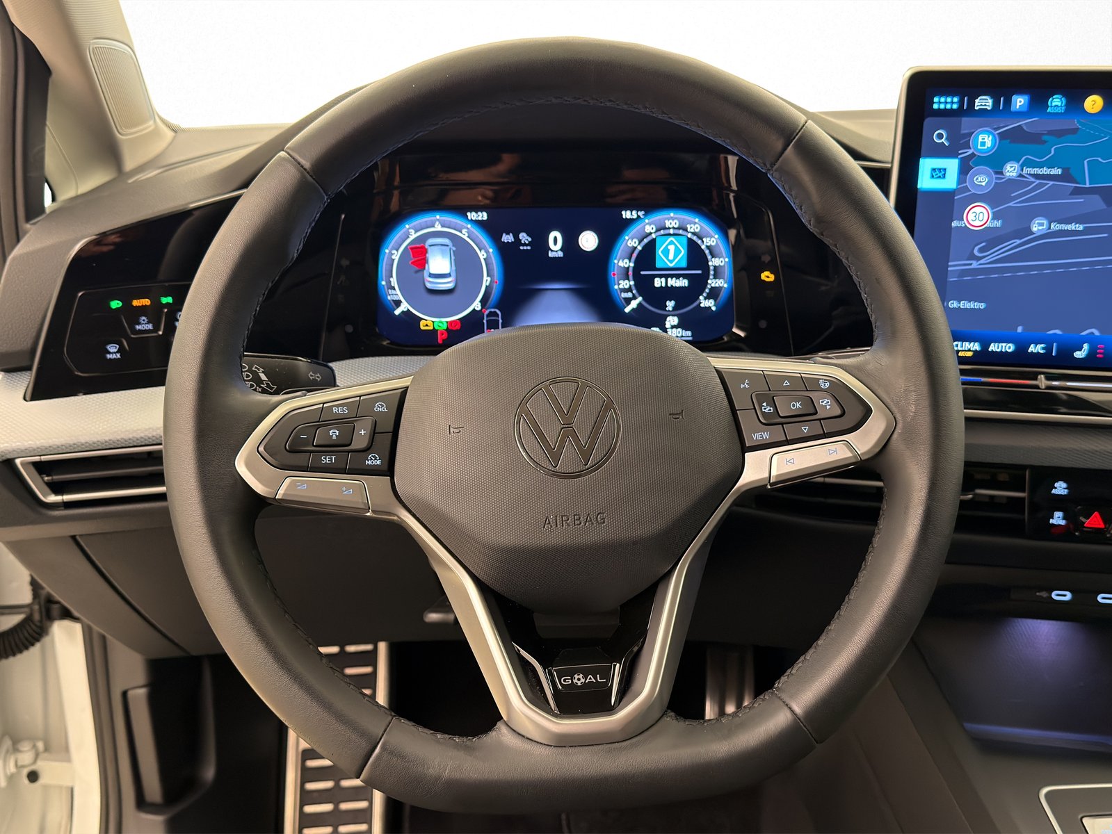 VW Golf 8 1.5 eTSI Goal DSG, Mild-Hybrid Benzin/Elektro, Occasion / Gebraucht, Automatik - 7