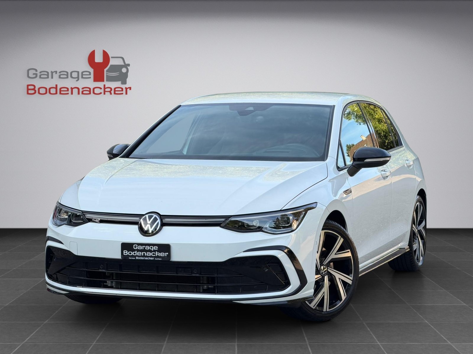 VW Golf 2.0 TDI R-Line DSG 4Motion * 04.2023 * R Line * Spor, Diesel, Occasion / Gebraucht, Automatik - 2