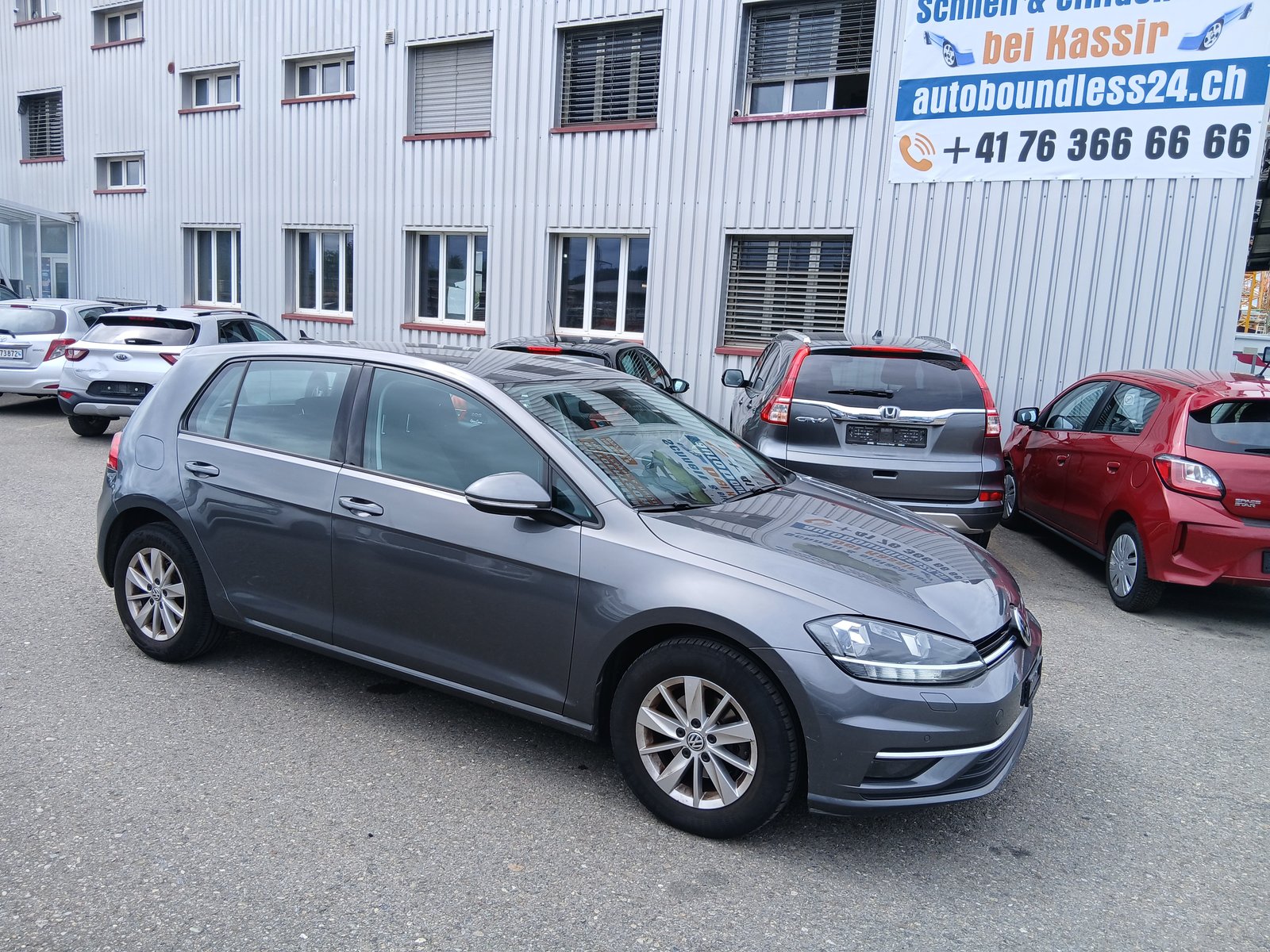 VW Golf 1.0 TSI Comfortline DSG, Essence, Occasion / Utilisé, Automatique - 3