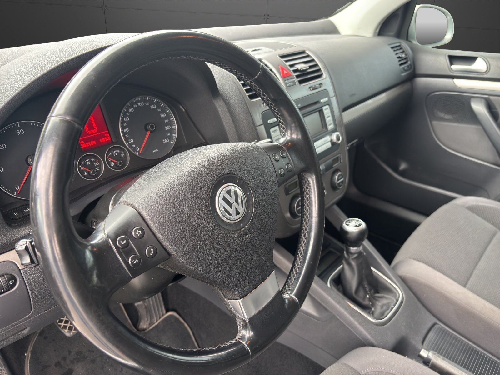 VW Golf 1.9 TDI Trendline 4Motion, Diesel, Second hand / Used, Manual - 5