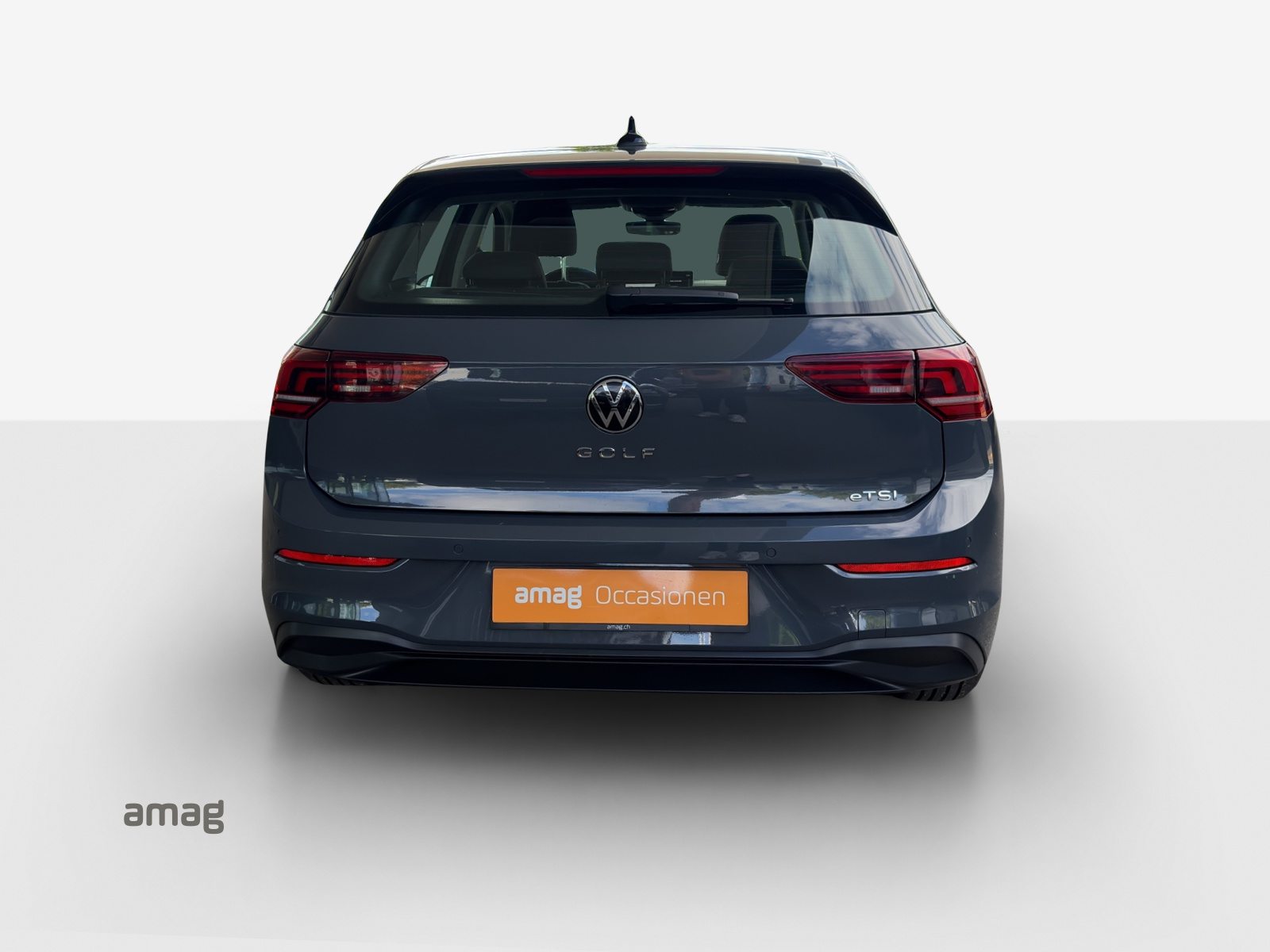 VW Golf PA Life, Petrol, Second hand / Used, Automatic - 4