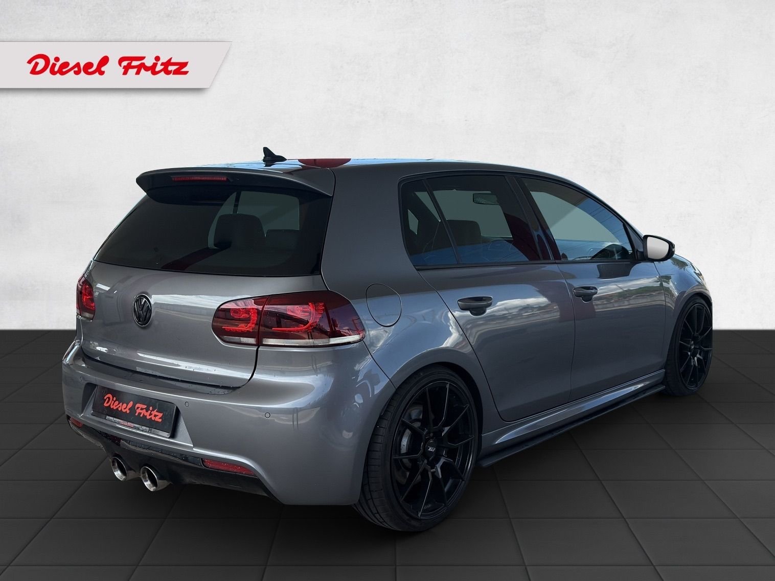 VW Golf 2.0 TSI R 4Motion DSG, Benzina, Occasioni / Usate, Automatico - 4