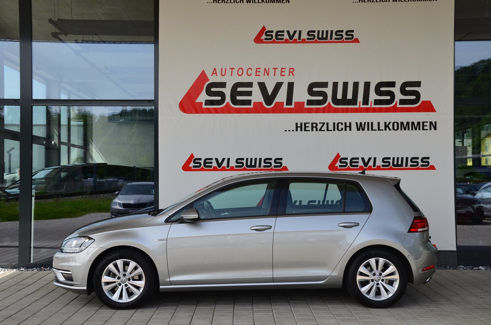 VW Golf 1.5 TSI EVO Comfortline DSG*Frisch ab MFK,1 Jahr ode, Benzin, Occasion / Gebraucht, Automatik - 7