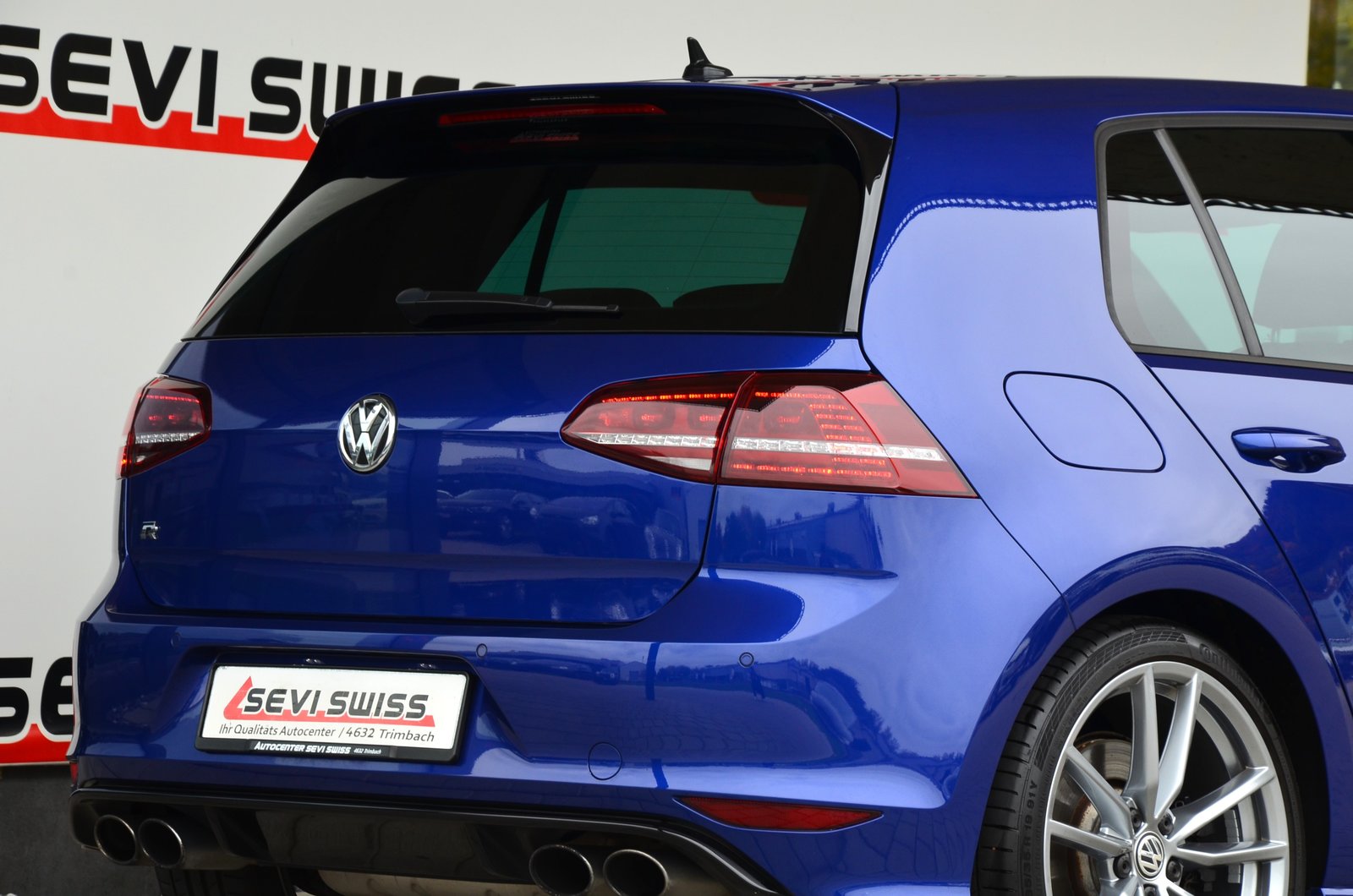 VW Golf 2.0 TSI R 4Motion DSG*Frisch ab MFK,1 Jahr oder 2000, Benzin, Occasion / Gebraucht, Automatik - 7