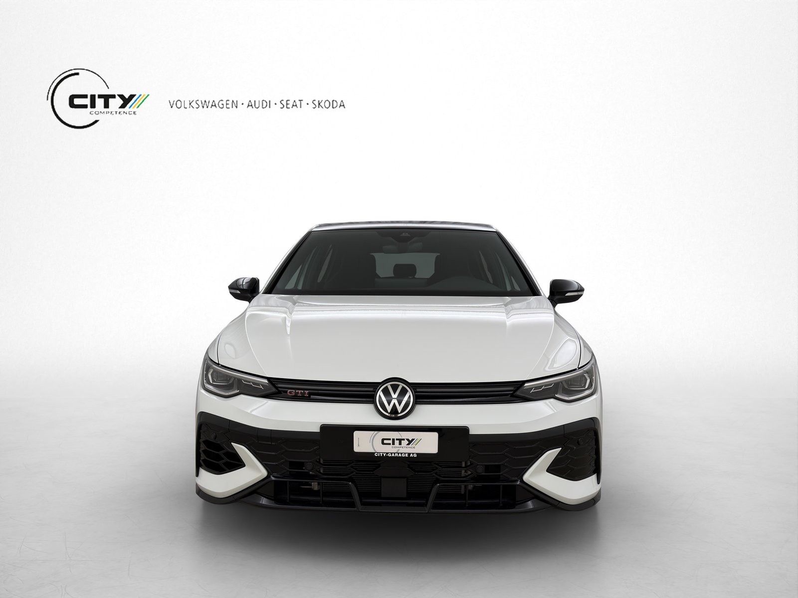 VW Golf 8 2.0 TSI GTI Clubsport Black Style, Benzin, Occasion / Gebraucht, Automatik - 4