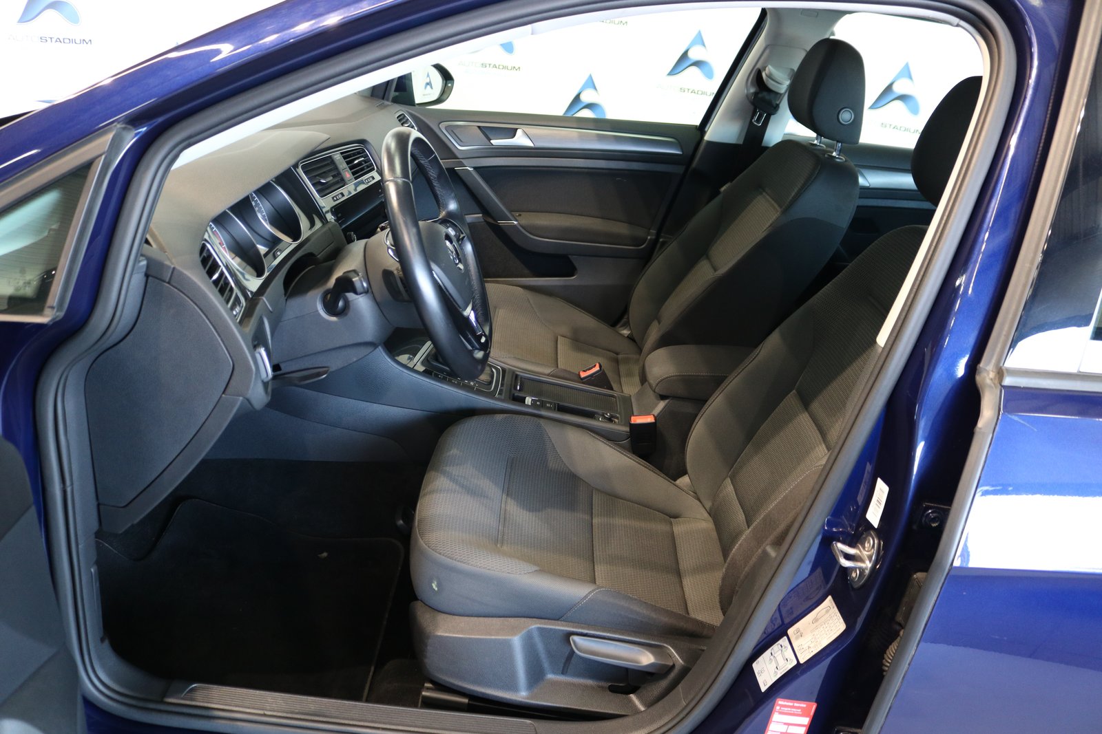 VW Golf 1.5 TSI EVO Comfortline, Benzin, Occasion / Gebraucht, Automatik - 4