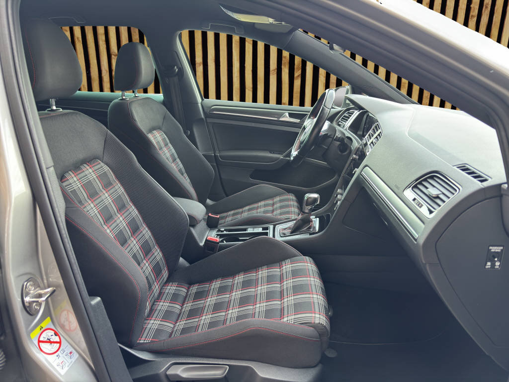 VW Golf VII 2.0 TSI GTI Performance DSG, Essence, Occasion / Utilisé, Automatique - 5