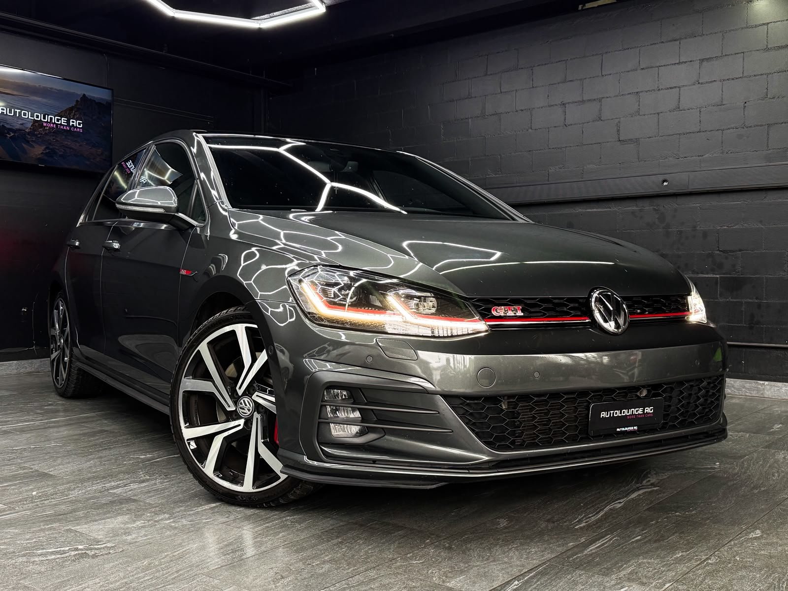 VW Golf 2.0 TSI GTI Performance DSG