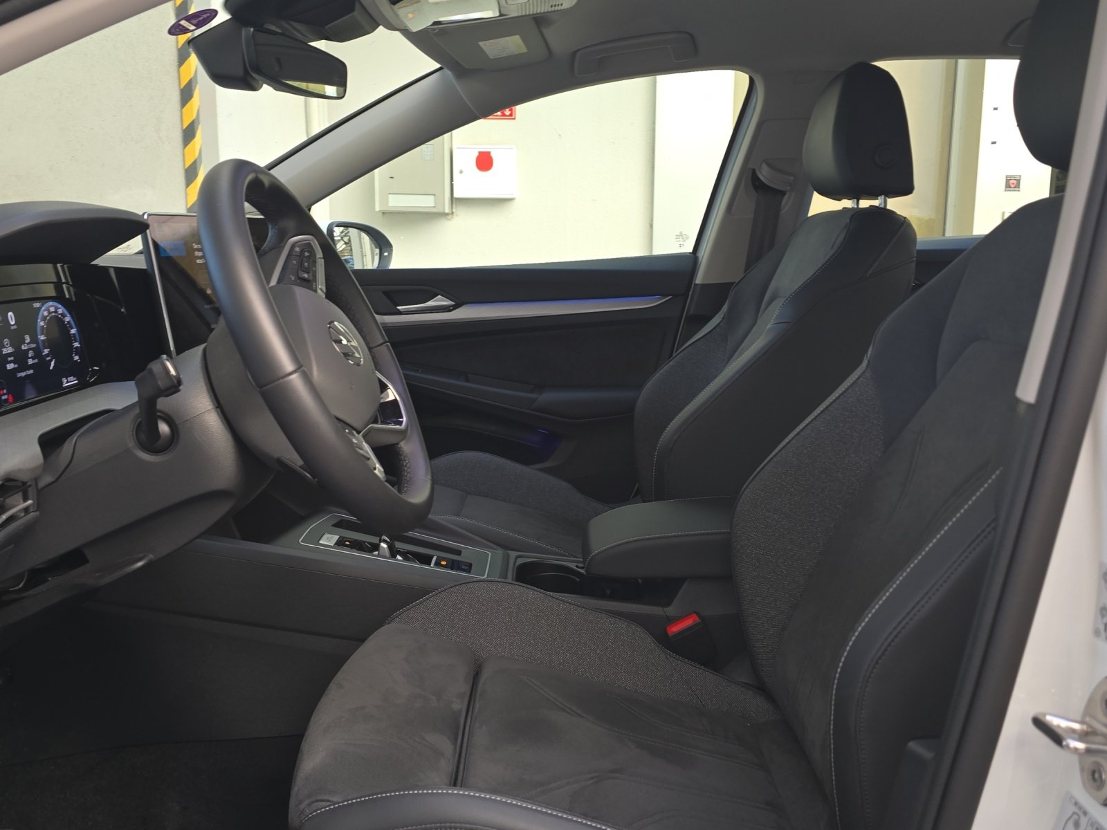 VW Golf 1.5 e TSI mHEV Life DSG, Mild-Hybrid Benzin/Elektro, Occasion / Gebraucht, Automatik - 5