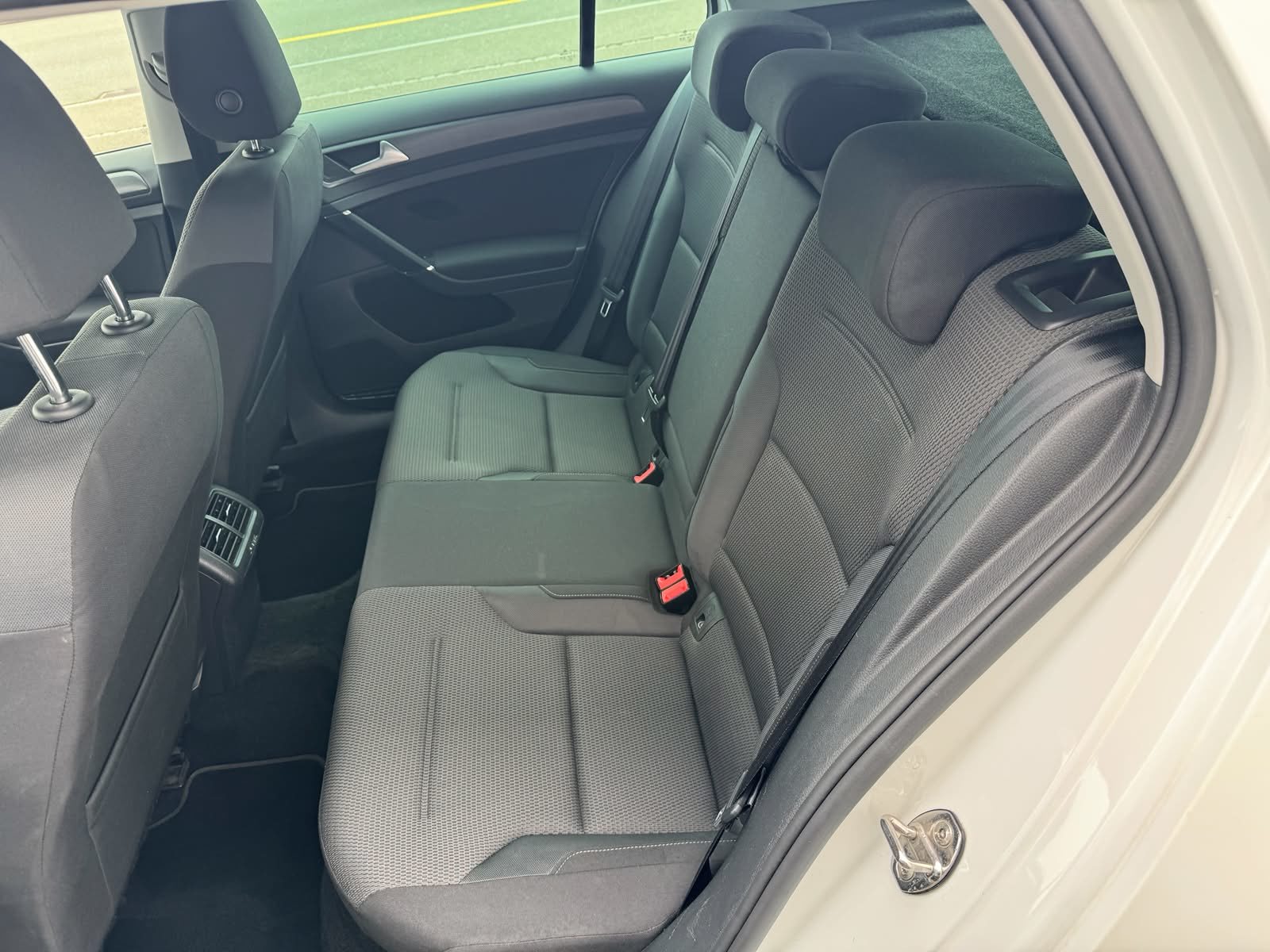 VW Golf Edition 45, Essence, Occasion / Utilisé, Automatique - 6