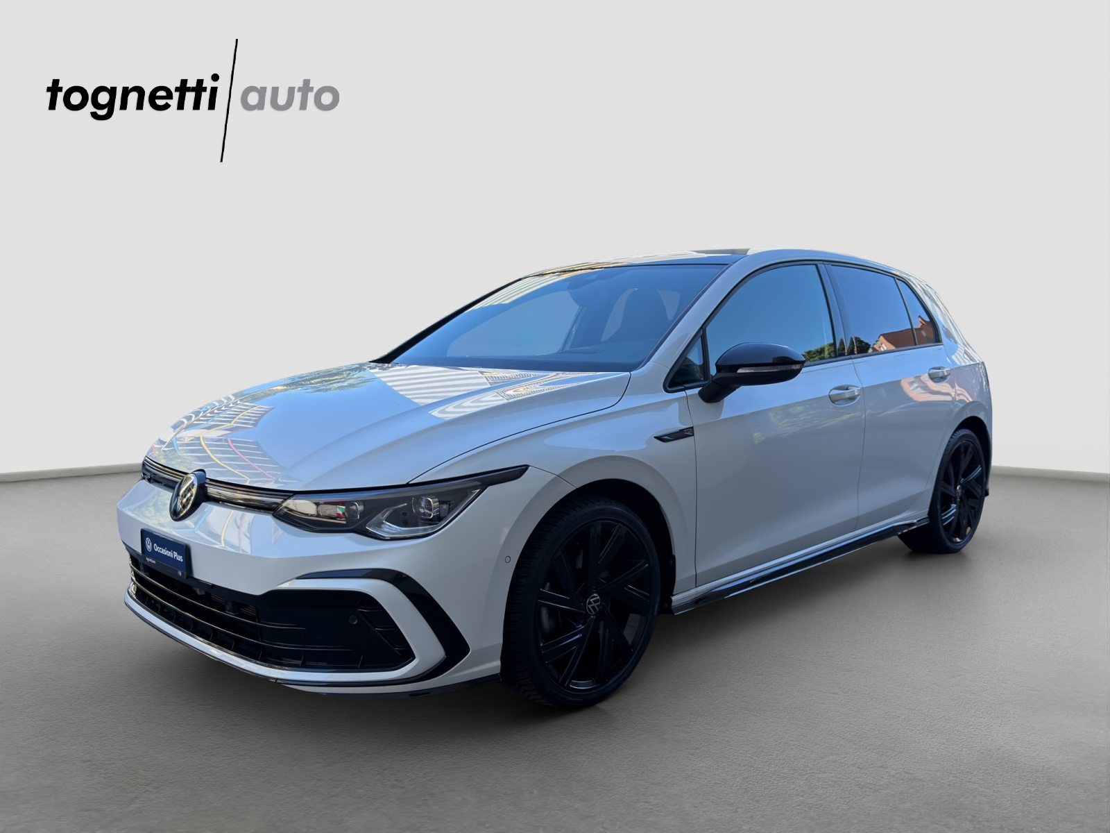 VW Golf R-Line