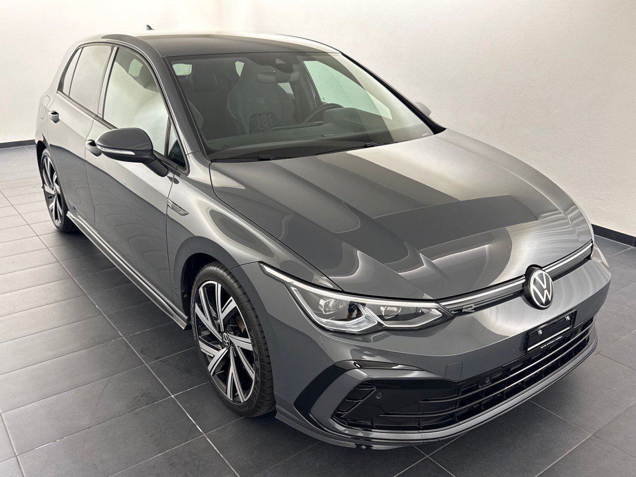 VW Golf 2.0 TDI R-Line DSG, Diesel, Second hand / Used, Automatic - 4