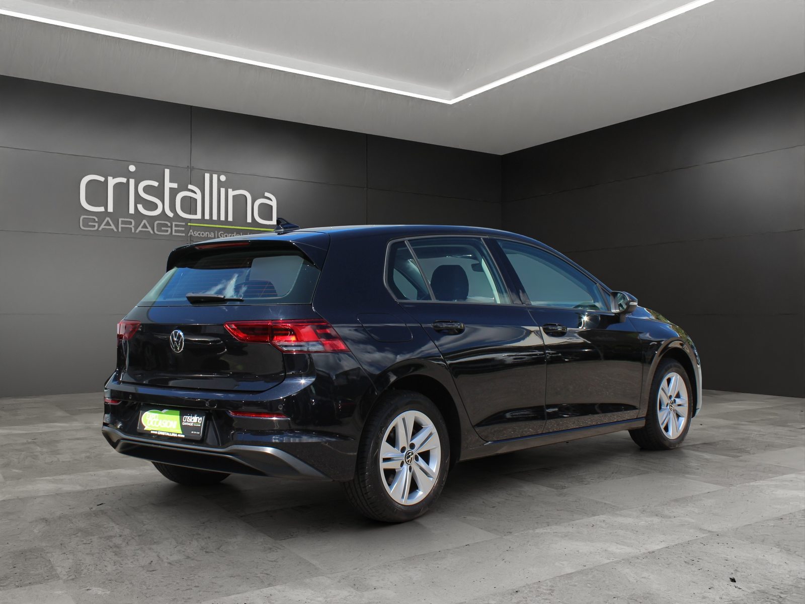 VW Golf VIII 1.0 TSI Life DSG, Mild-Hybrid Petrol/Electric, Second hand / Used, Automatic - 4