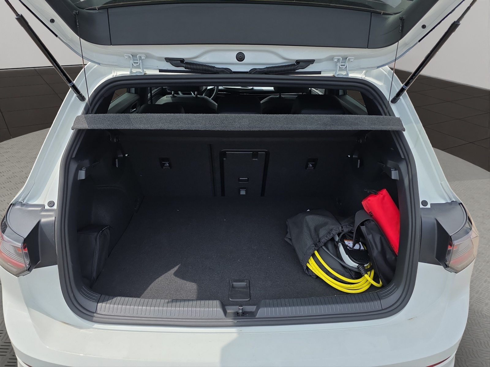 VW Golf PA Style ED50 PHEV, Voll-Hybrid Benzin/Elektro, Occasion / Gebraucht, Automatik - 6