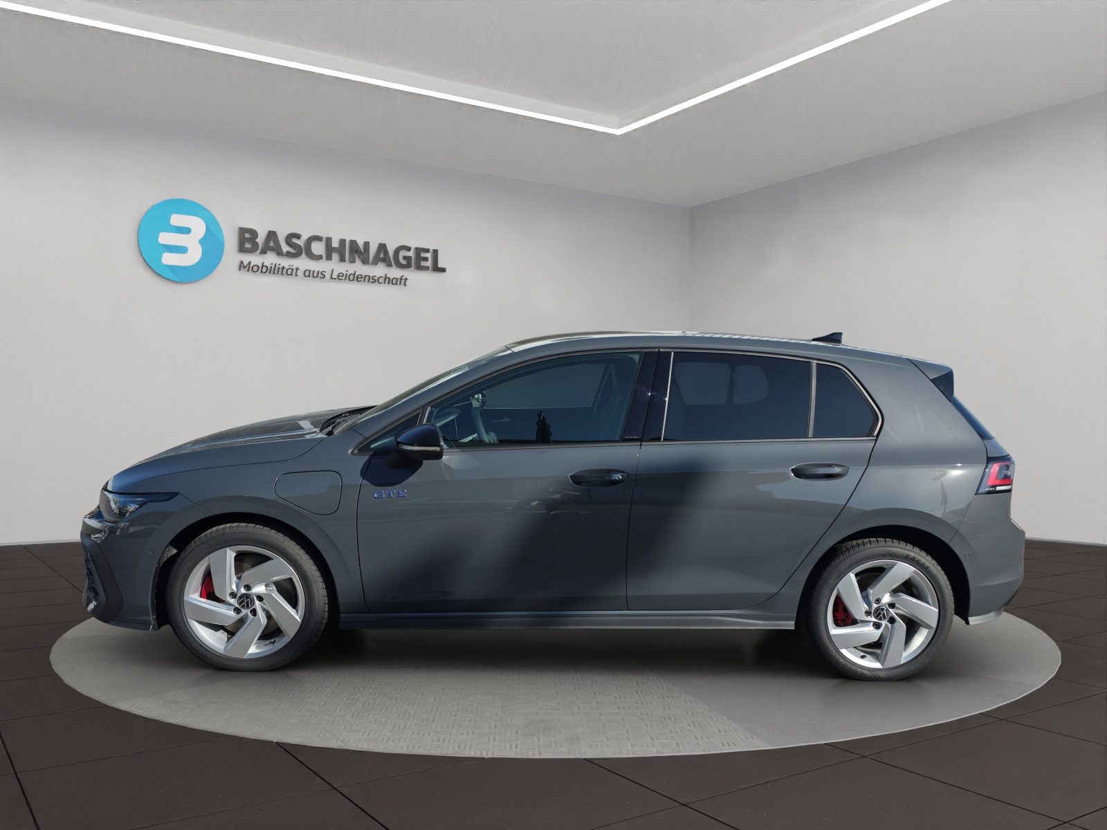 VW Golf PA GTE, Full-Hybrid Petrol/Electric, Second hand / Used, Automatic - 2