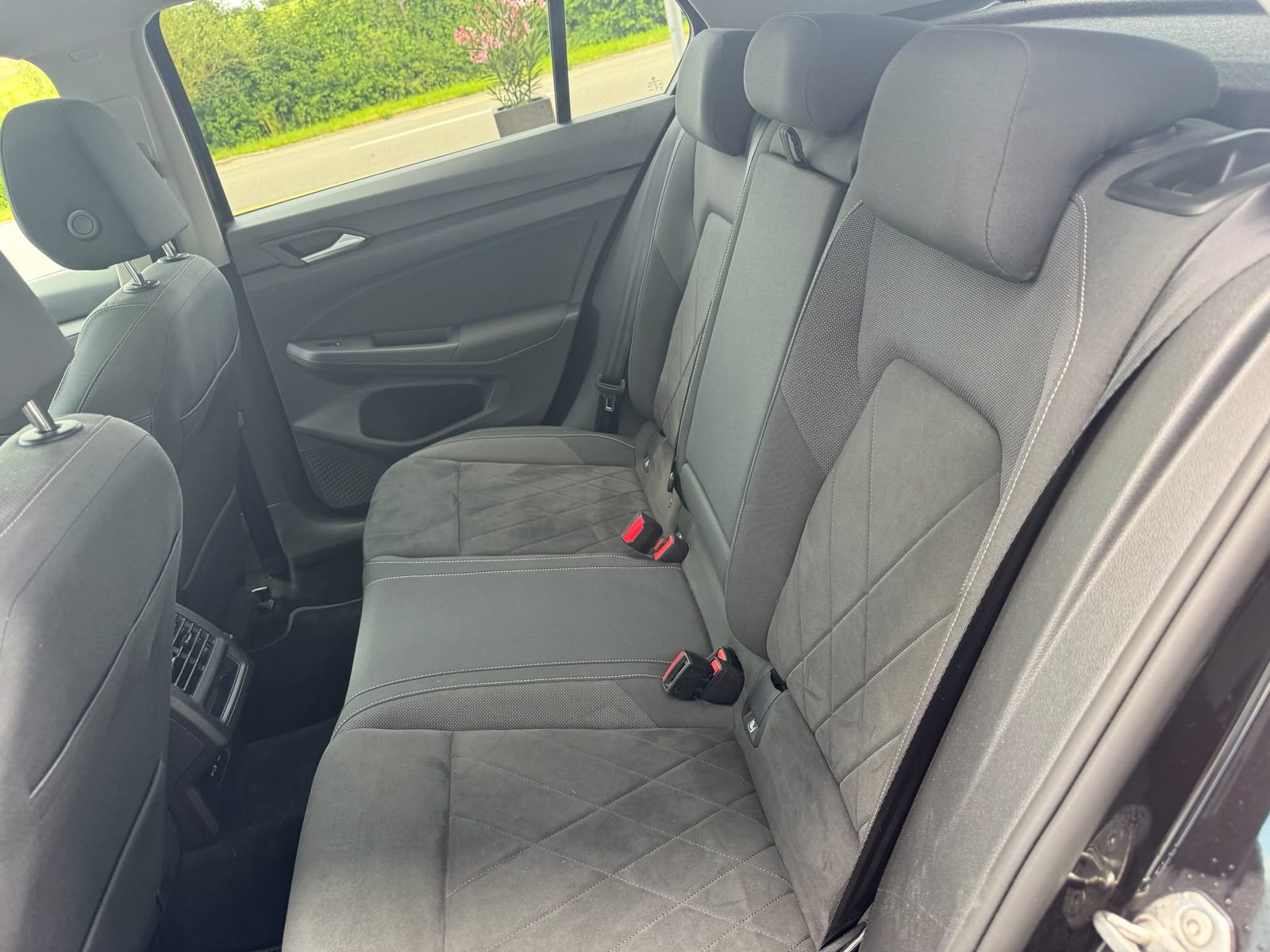 VW Golf Life, Benzin, Occasion / Gebraucht, Automatik - 6