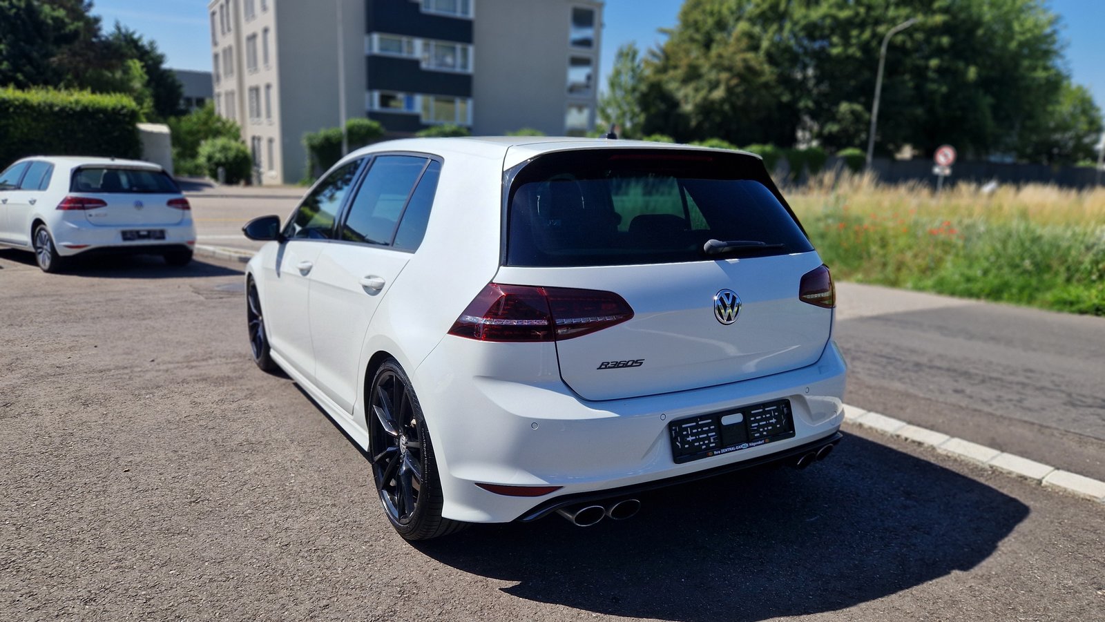VW Golf R 360S 2.0 TSI 4Motion DSG, Petrol, Second hand / Used, Automatic - 4