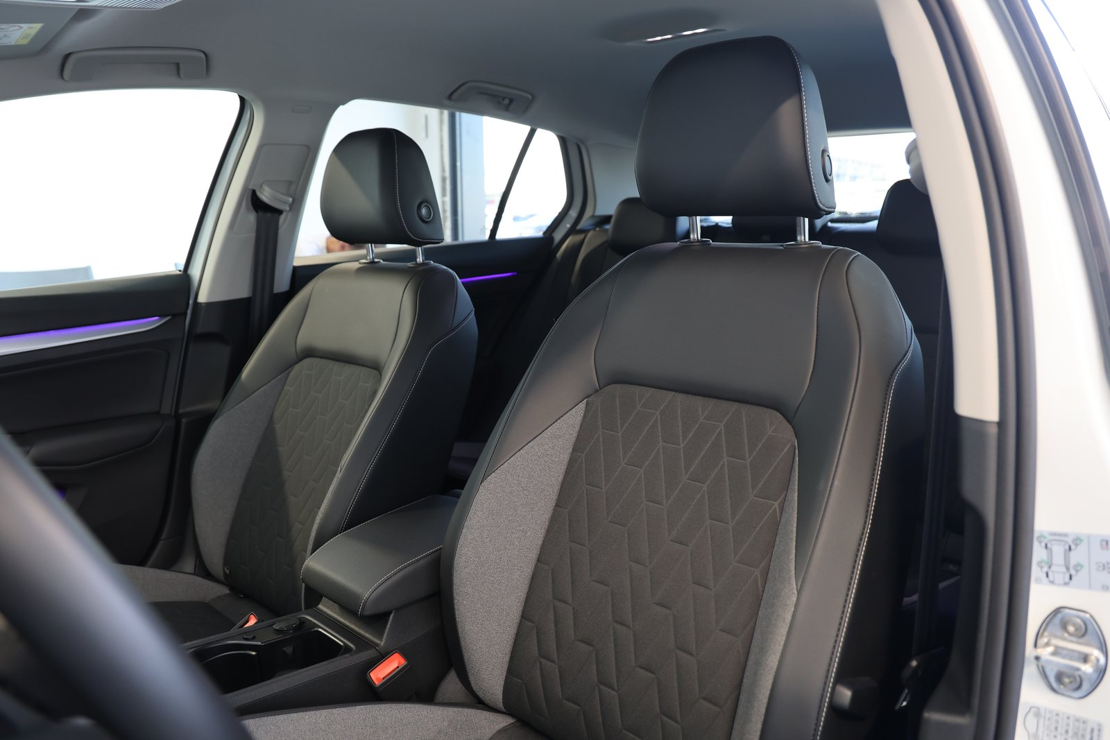 VW Golf 2.0 TDI Style DSG, Diesel, Occasion / Gebraucht, Automatik - 7