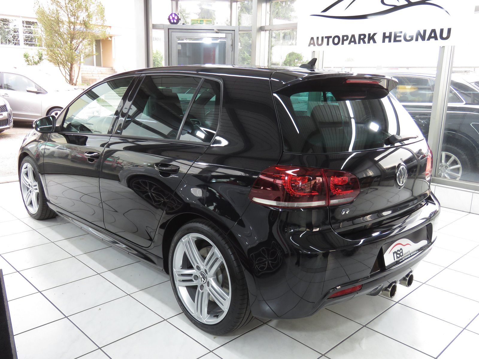 VW Golf 2.0 TSI R 4Motion, Benzin, Occasion / Gebraucht, Handschaltung - 6