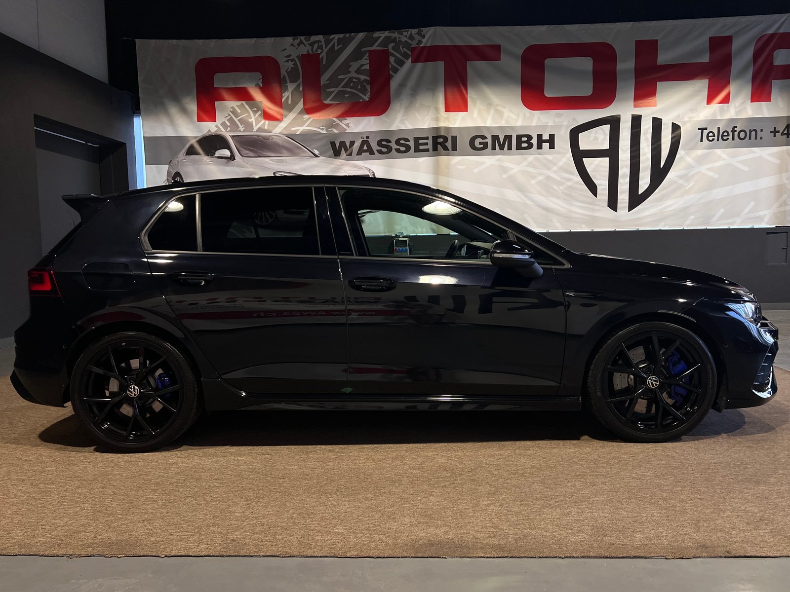 VW Golf 2.0 TSI R DSG 4Motion, Petrol, Second hand / Used, Automatic - 2