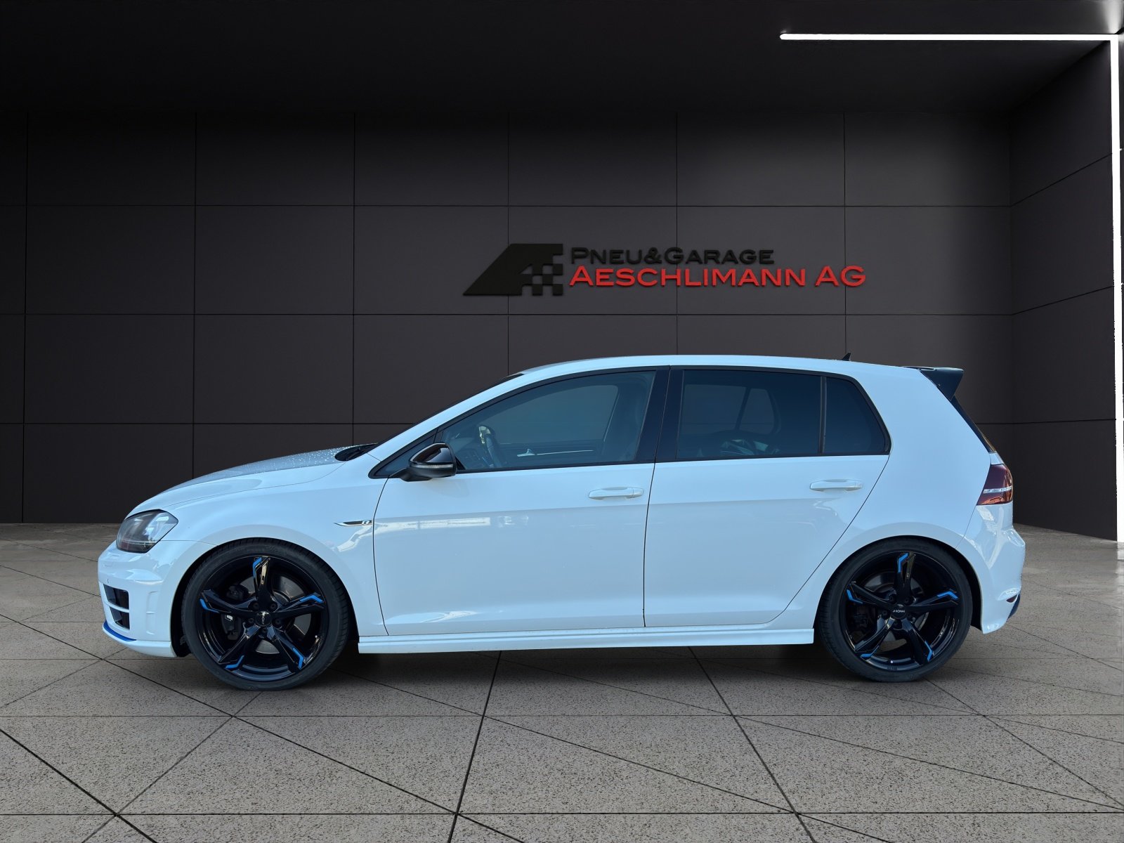 VW Golf 2.0 TSI R 4Motion DSG, Benzin, Occasion / Gebraucht, Automatik - 4