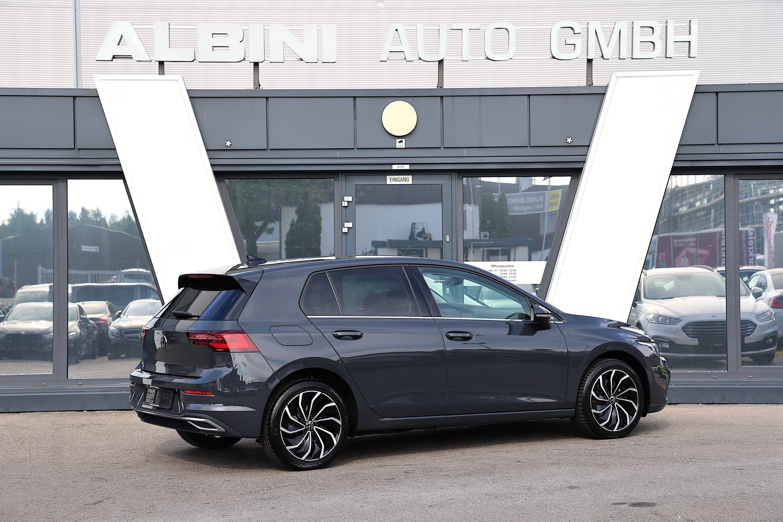 VW Golf 1.4 TSI PHEV Style DSG, Plug-in-Hybrid Benzin/Elektro, Occasion / Gebraucht, Automatik - 4