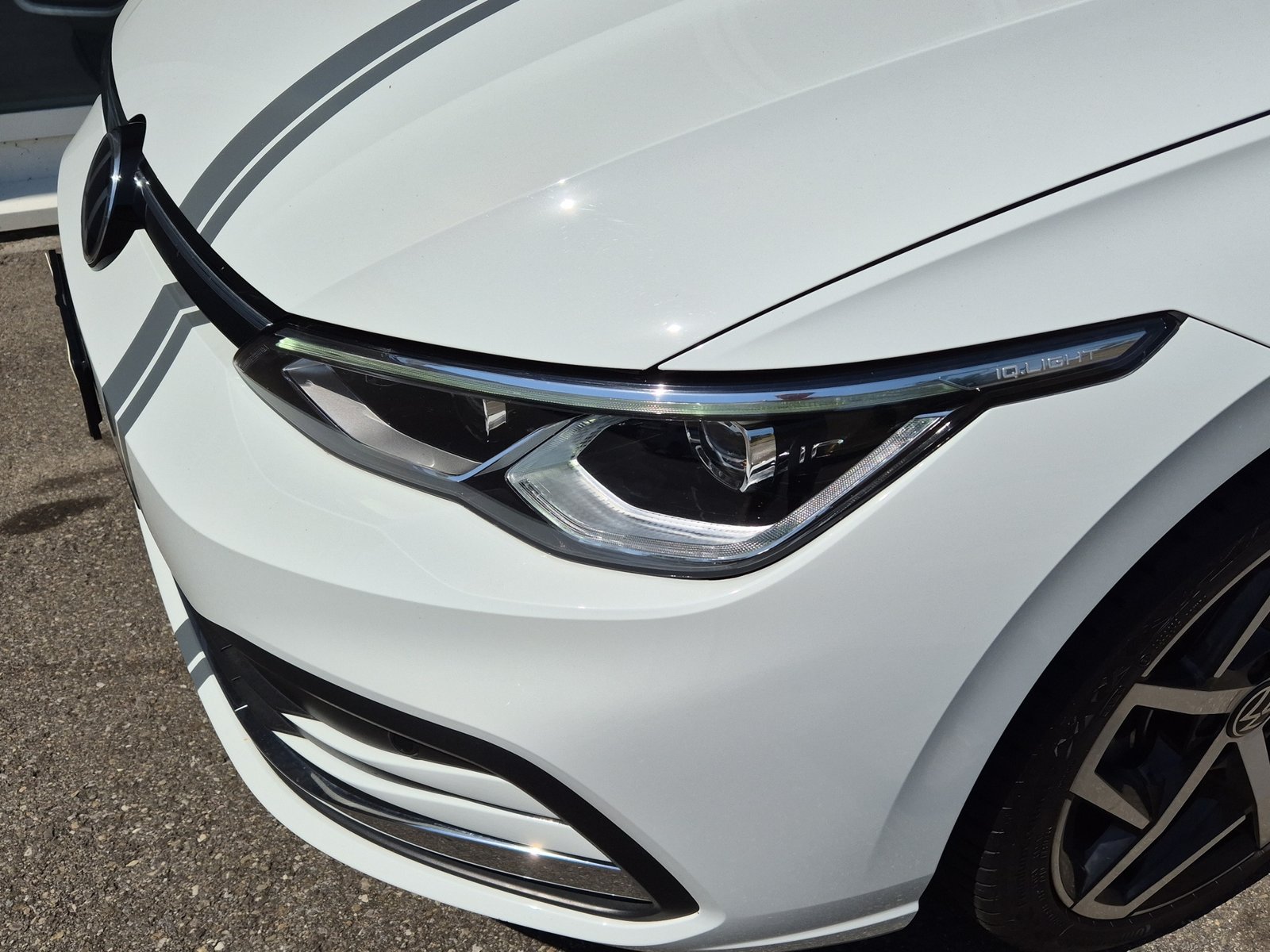 VW Golf 1.5 eTSI mHEV ACT First Edition DSG, Mild-Hybrid Benzin/Elektro, Occasion / Gebraucht, Automatik - 3