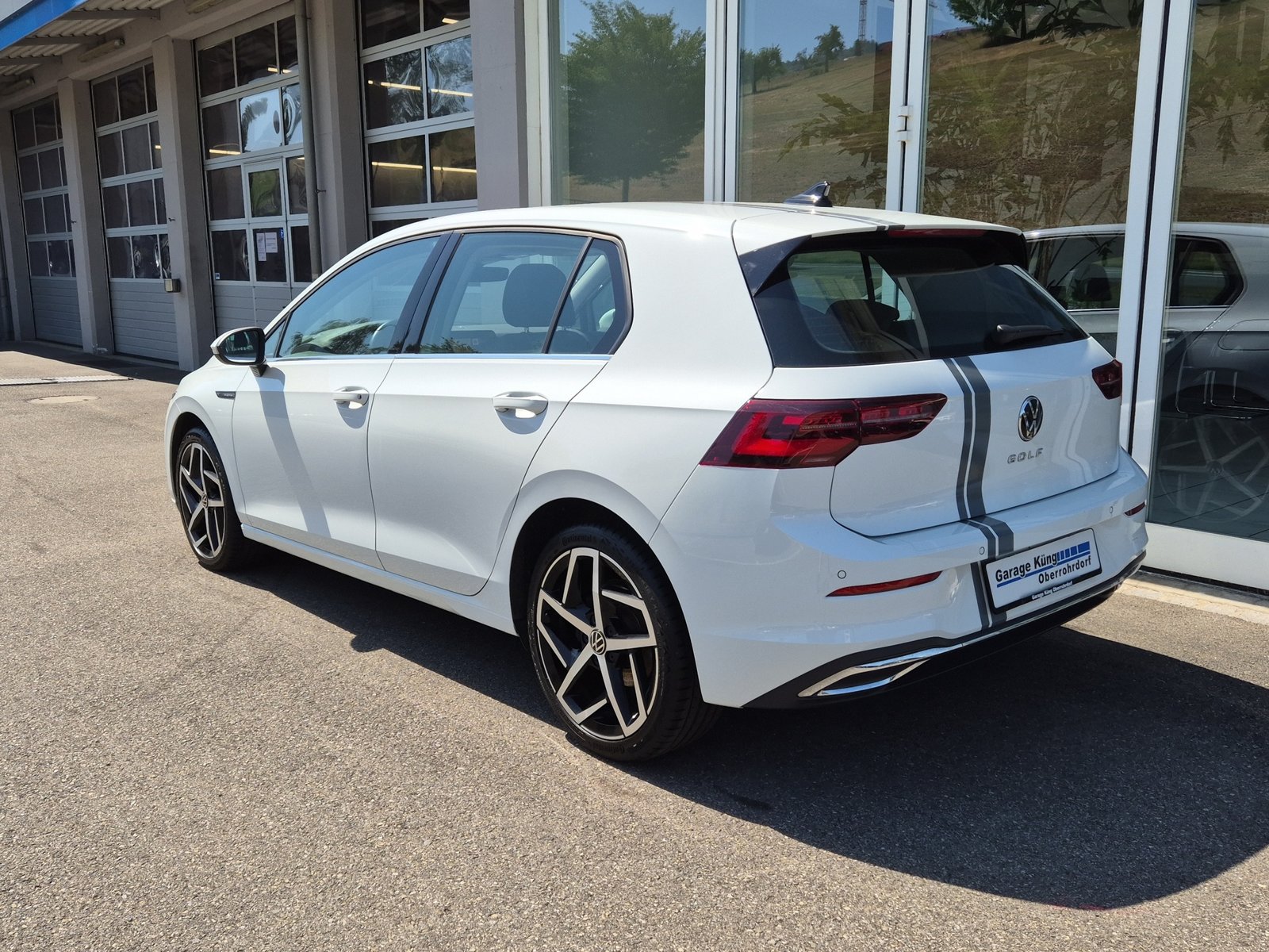 VW Golf 1.5 eTSI mHEV ACT First Edition DSG, Mild-Hybrid Benzin/Elektro, Occasion / Gebraucht, Automatik - 5