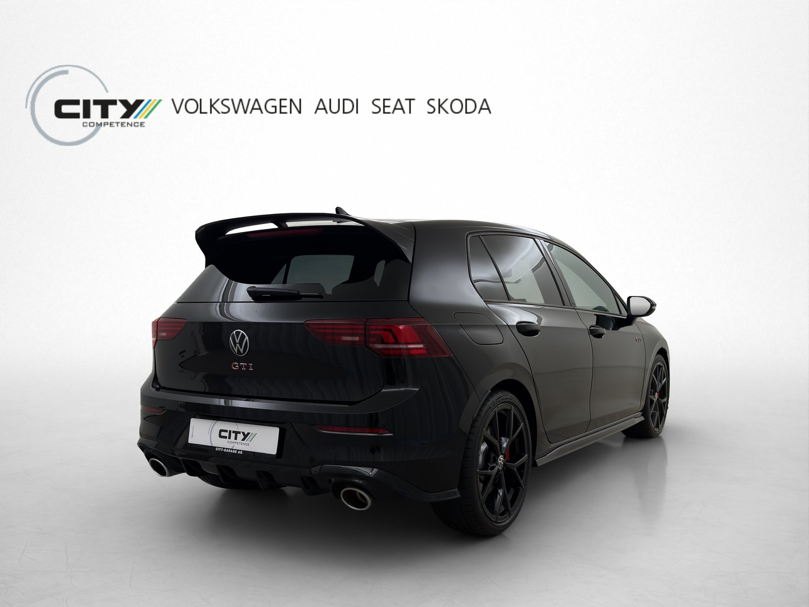 VW Golf 8 2.0 TSI GTI Clubsport, Petrol, Second hand / Used, Automatic - 3