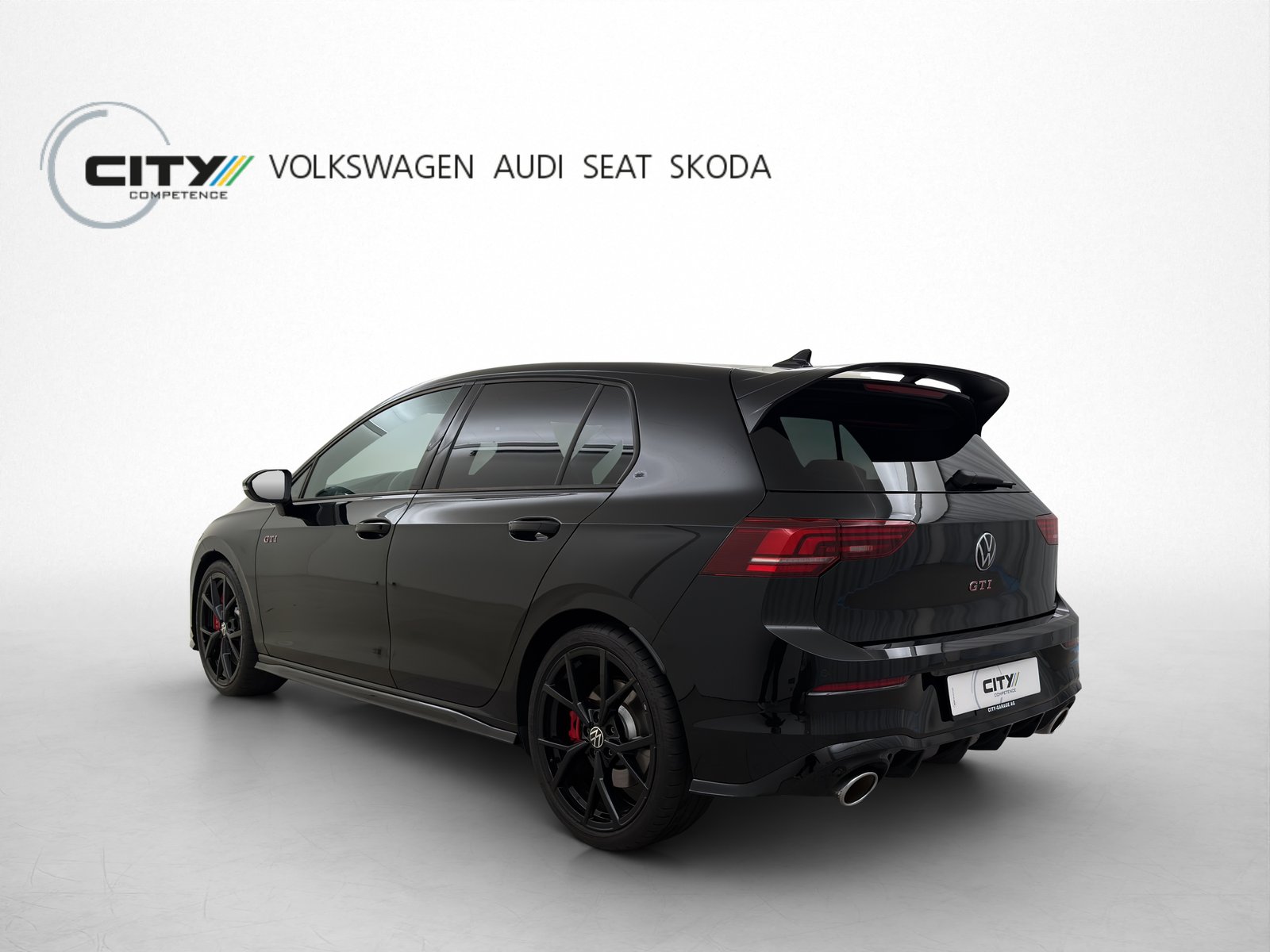 VW Golf 8 2.0 TSI GTI Clubsport, Petrol, Second hand / Used, Automatic - 4