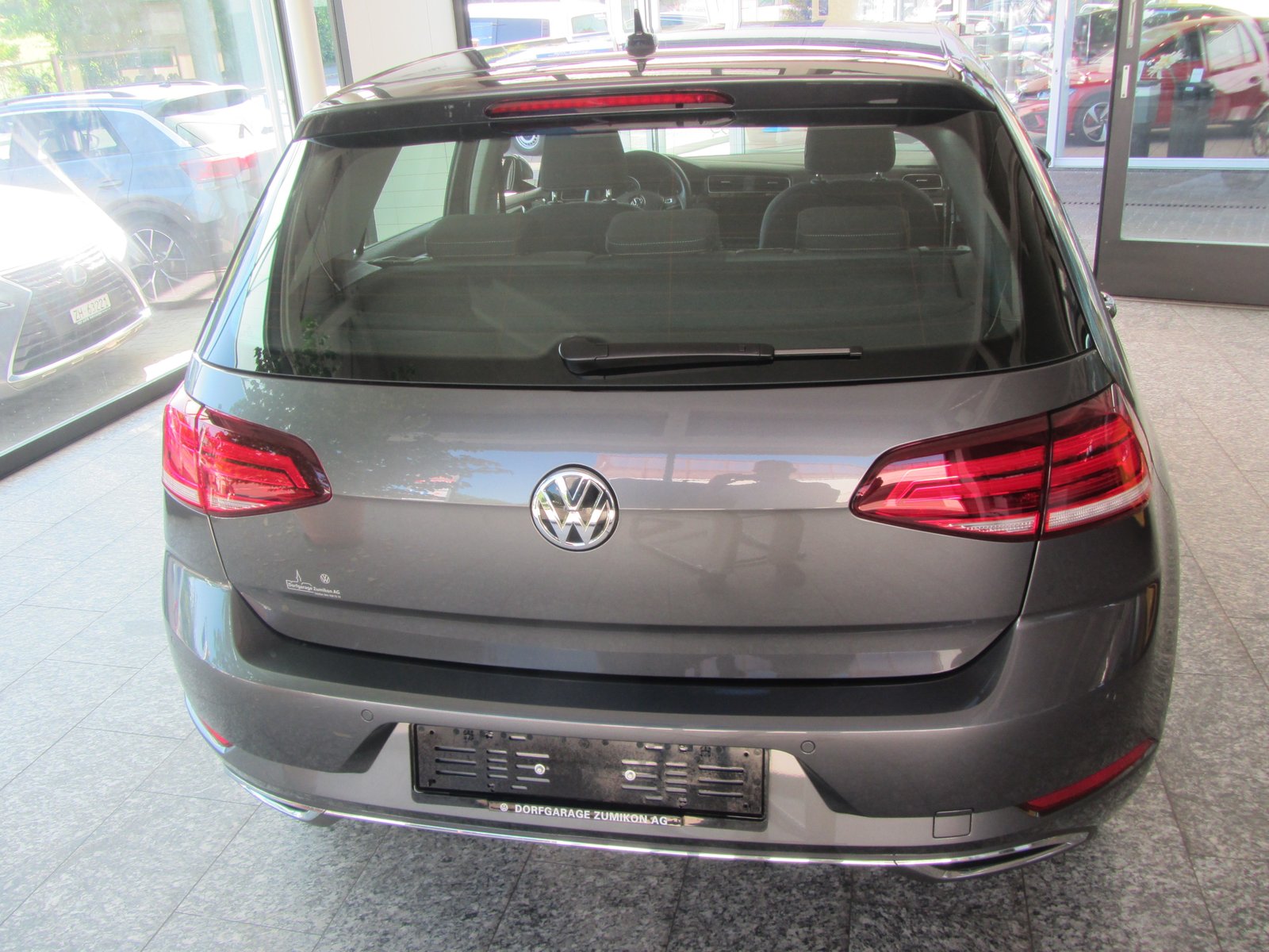 VW Golf 1.5 TSI EVO Highline DSG, Petrol, Second hand / Used, Automatic - 4