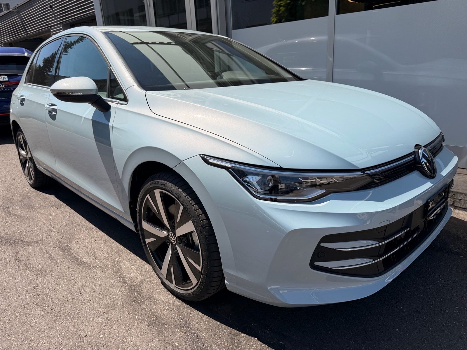 VW Golf VIII 1.5 TSI eHybrid 204 PS Style *** 5 JAHRE VW WER, Plug-in-Hybrid Petrol/Electric, Second hand / Used, Automatic - 3