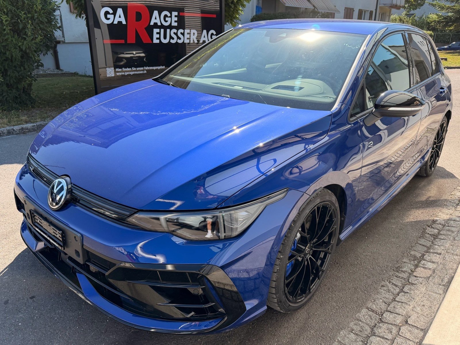 VW Golf R 2.0 TSI 333 PS 4MOTION *** AKRAPOVIC ABGAS LEDER