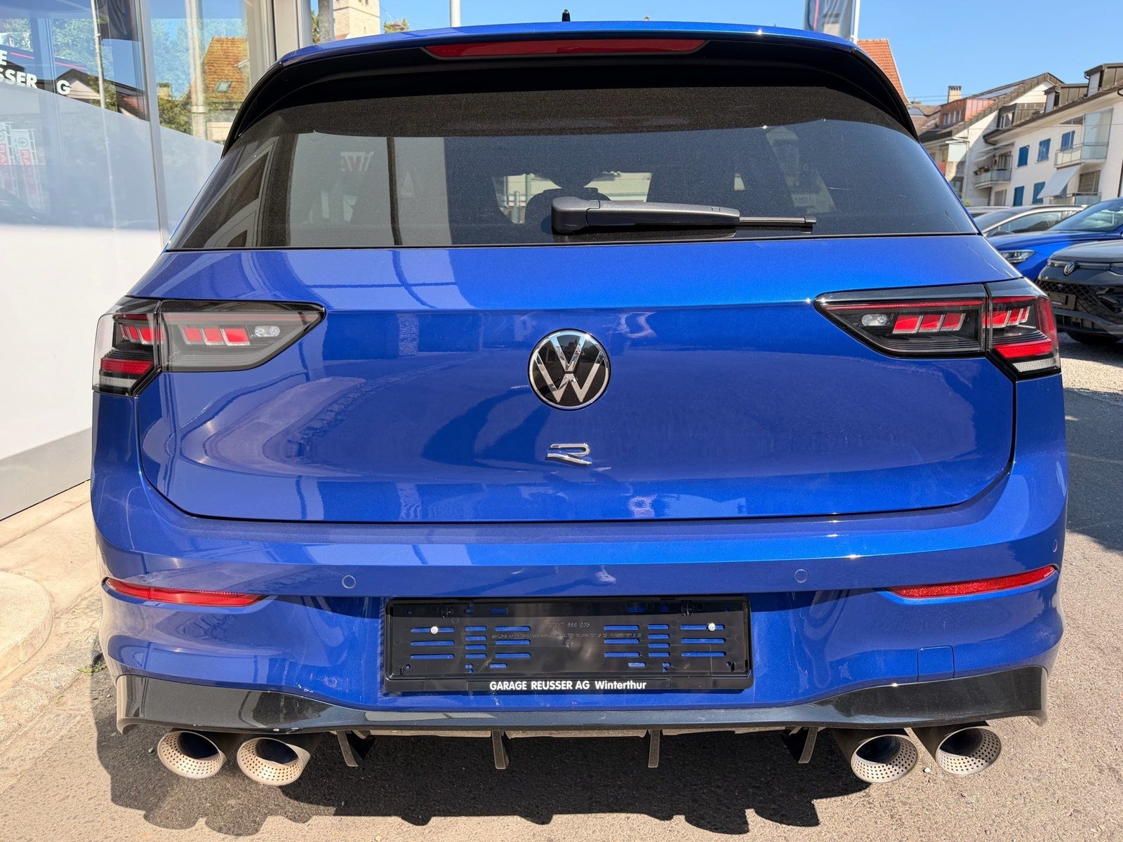 VW Golf R 2.0 TSI 333 PS 4MOTION *** AKRAPOVIC ABGAS LEDER, Petrol, Second hand / Used, Automatic - 5