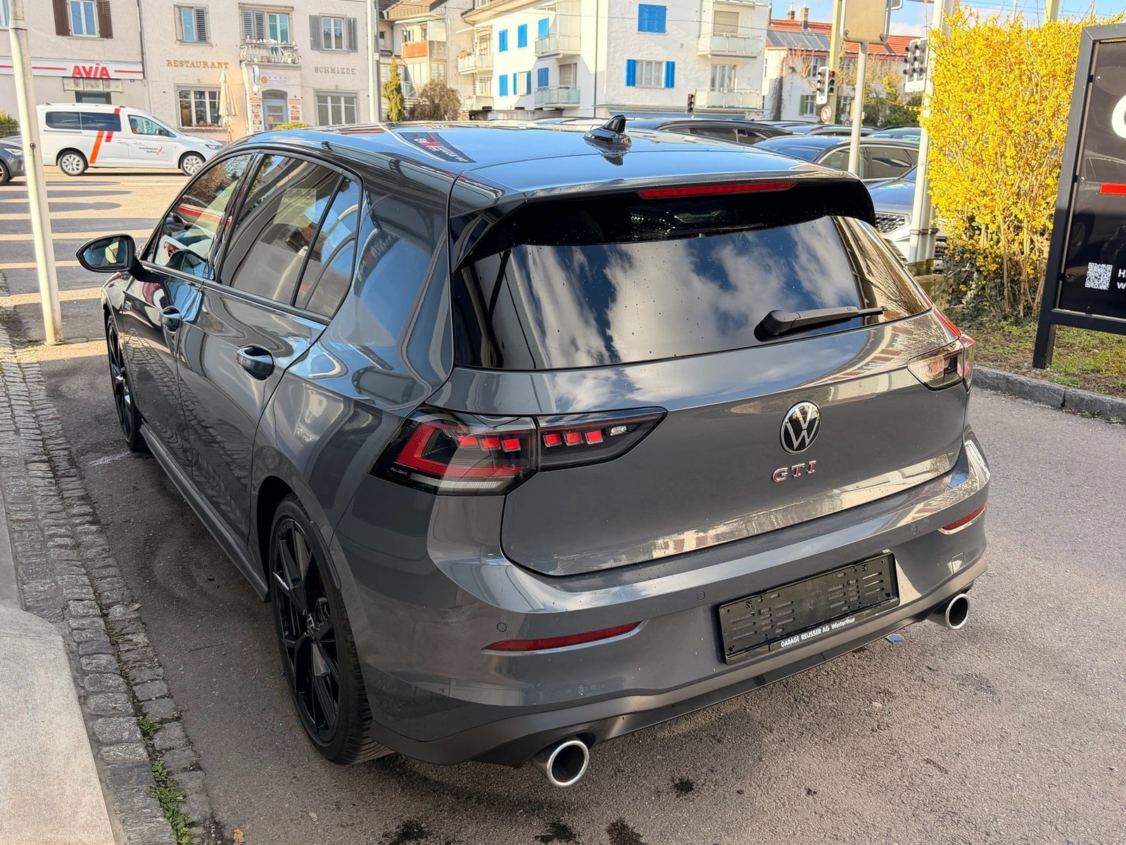 VW Golf 2.0 TSI 265PS GTI *** NEUSTES MODEL*** BLACK STYLE M, Petrol, Second hand / Used, Automatic - 6