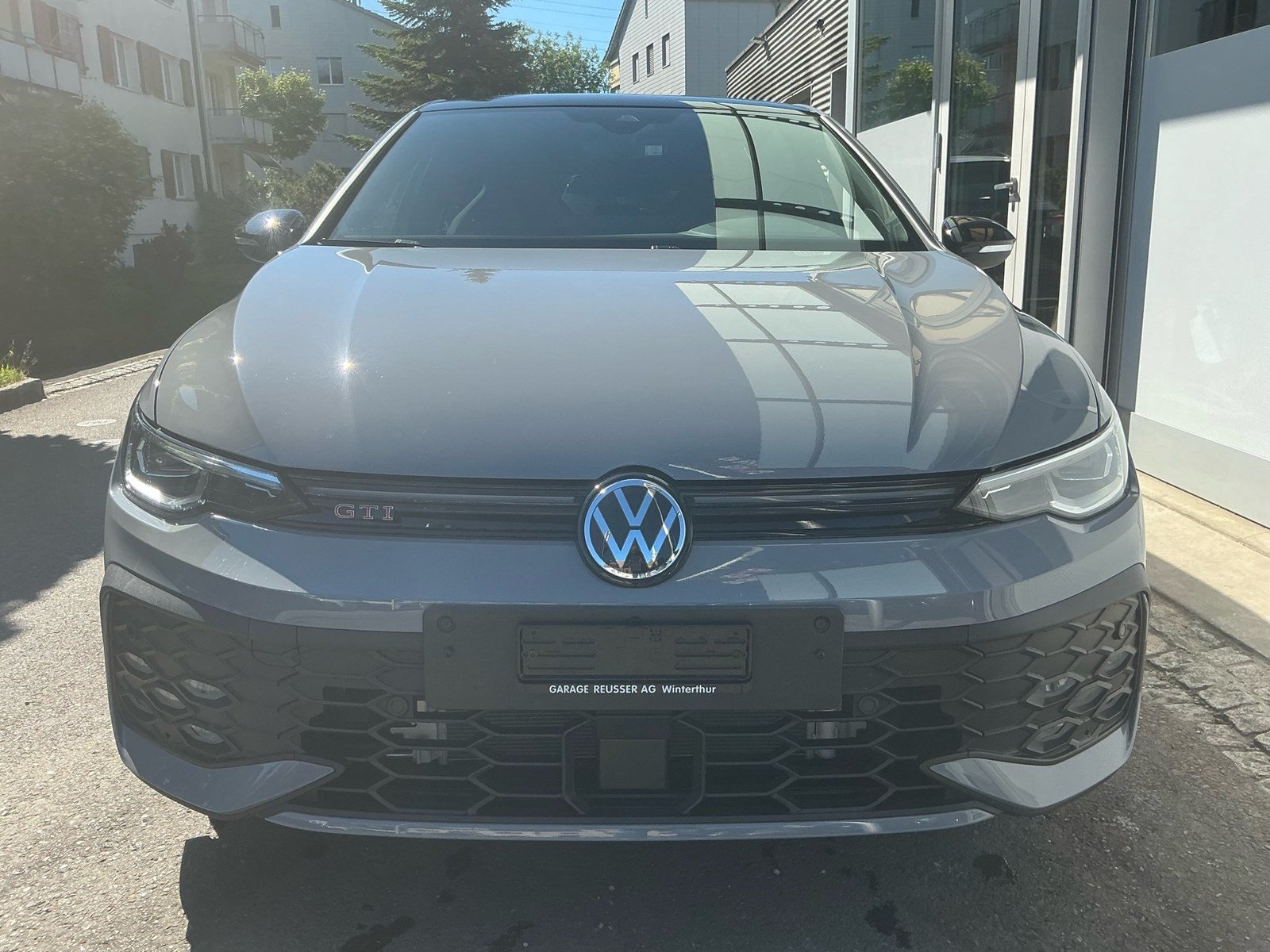 VW Golf GTI DSG 2.0 TSI FACELIFT *** TRAUM IN MONDSTEINGRAU, Petrol, Second hand / Used, Automatic - 2