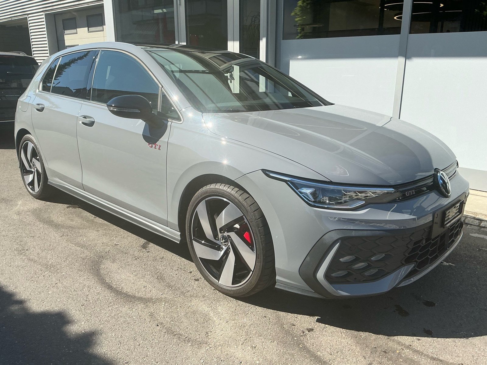 VW Golf GTI DSG 2.0 TSI FACELIFT *** TRAUM IN MONDSTEINGRAU, Petrol, Second hand / Used, Automatic - 3