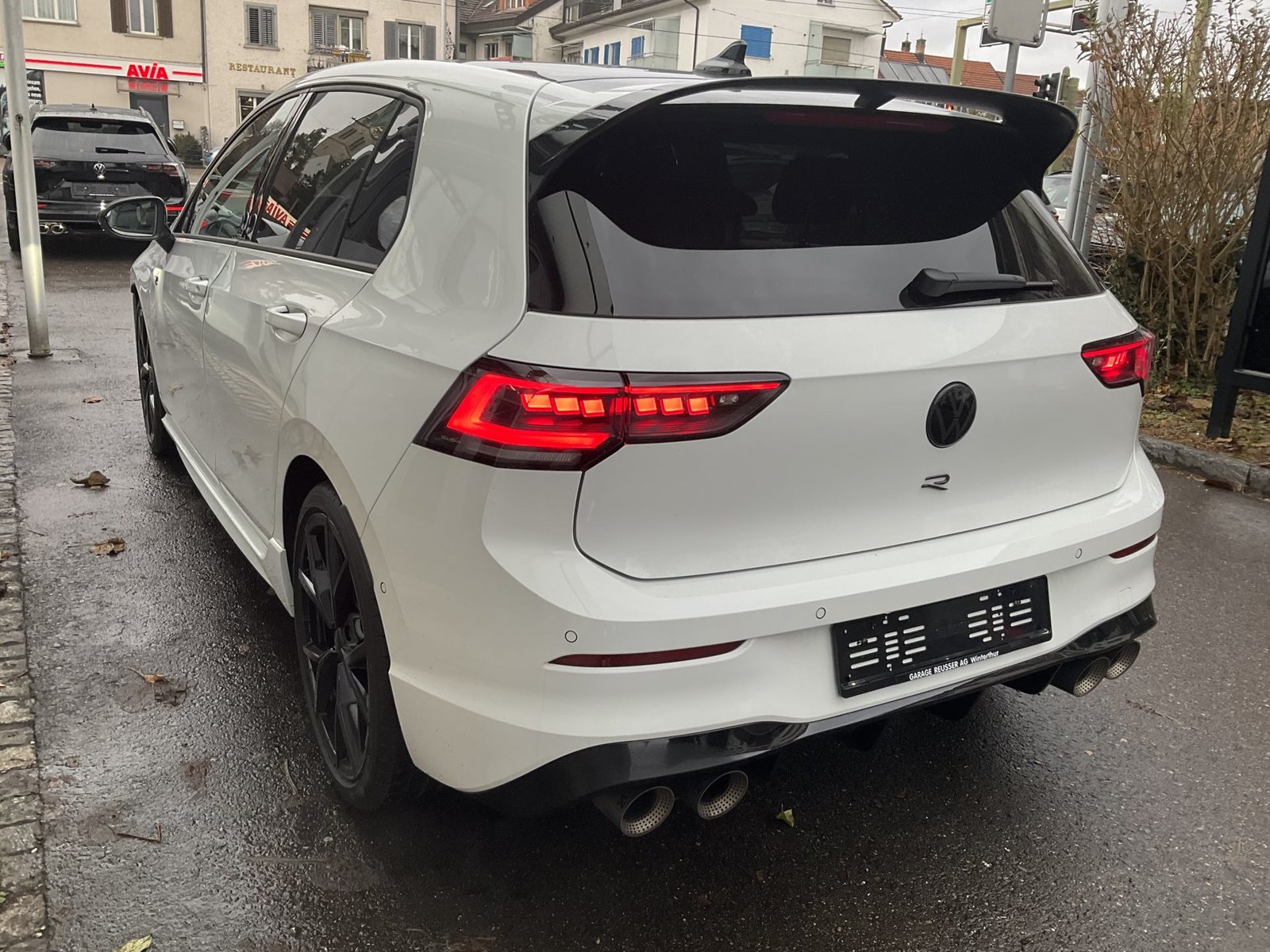 VW Golf R 2.0 TSI 333 PS 4Motion R Black Edition *** AKRAPOV, Benzina, Occasioni / Usate, Automatico - 6