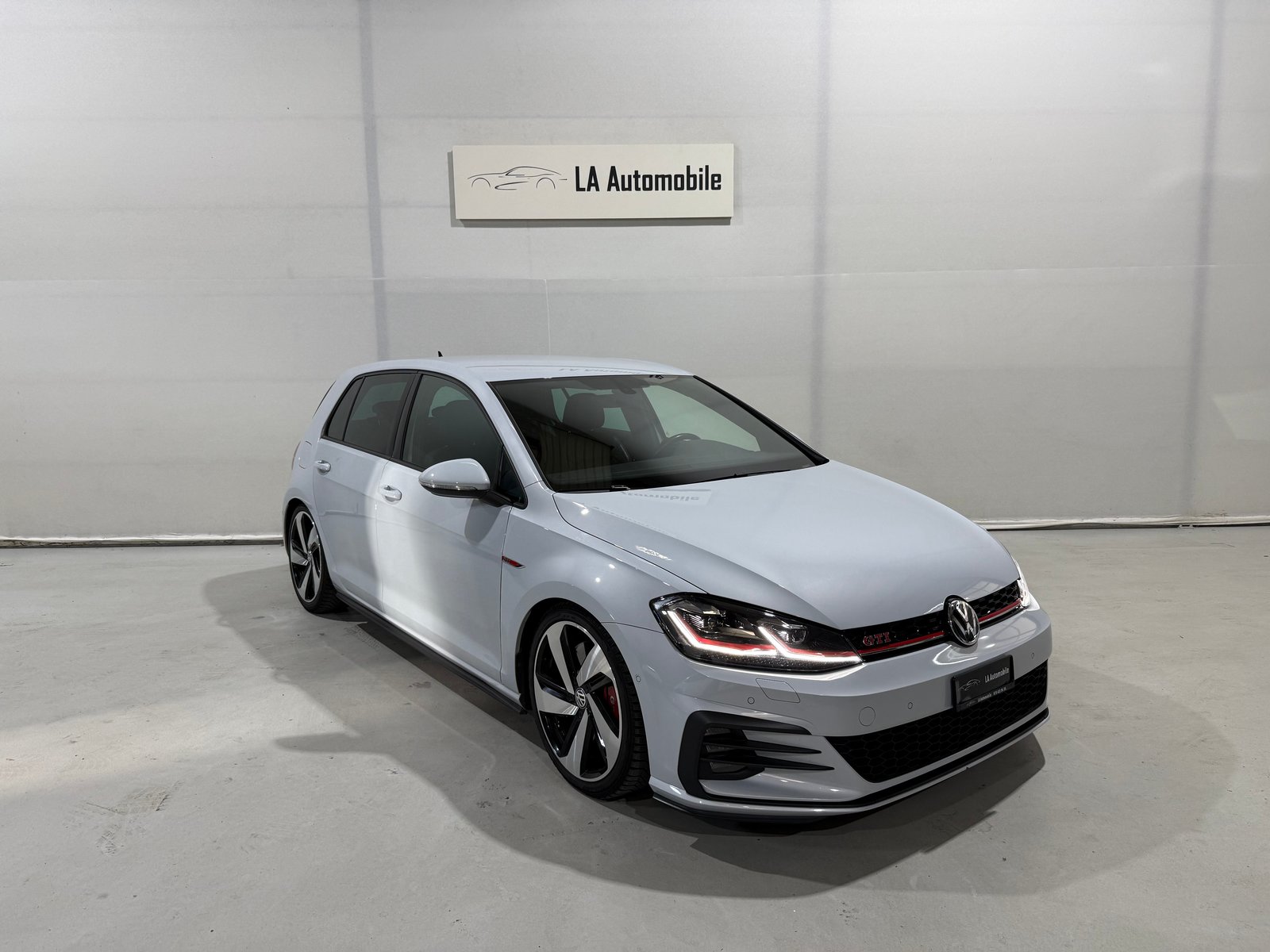 VW Golf 2.0 TSI GTI Performance DSG, Essence, Occasion / Utilisé, Automatique - 5
