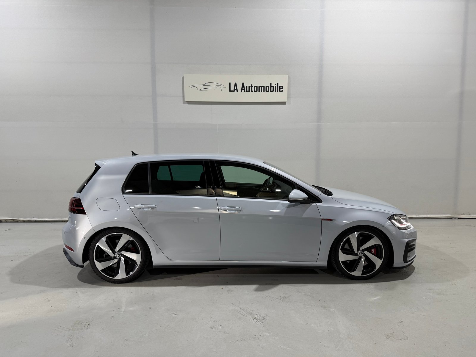VW Golf 2.0 TSI GTI Performance DSG, Essence, Occasion / Utilisé, Automatique - 7