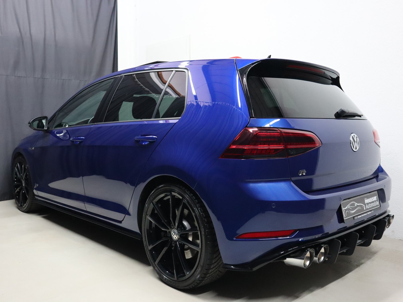 VW Golf 2.0 TSI R 4Motion DSG - Black Style - Panorama - Led, Essence, Occasion / Utilisé, Automatique - 4