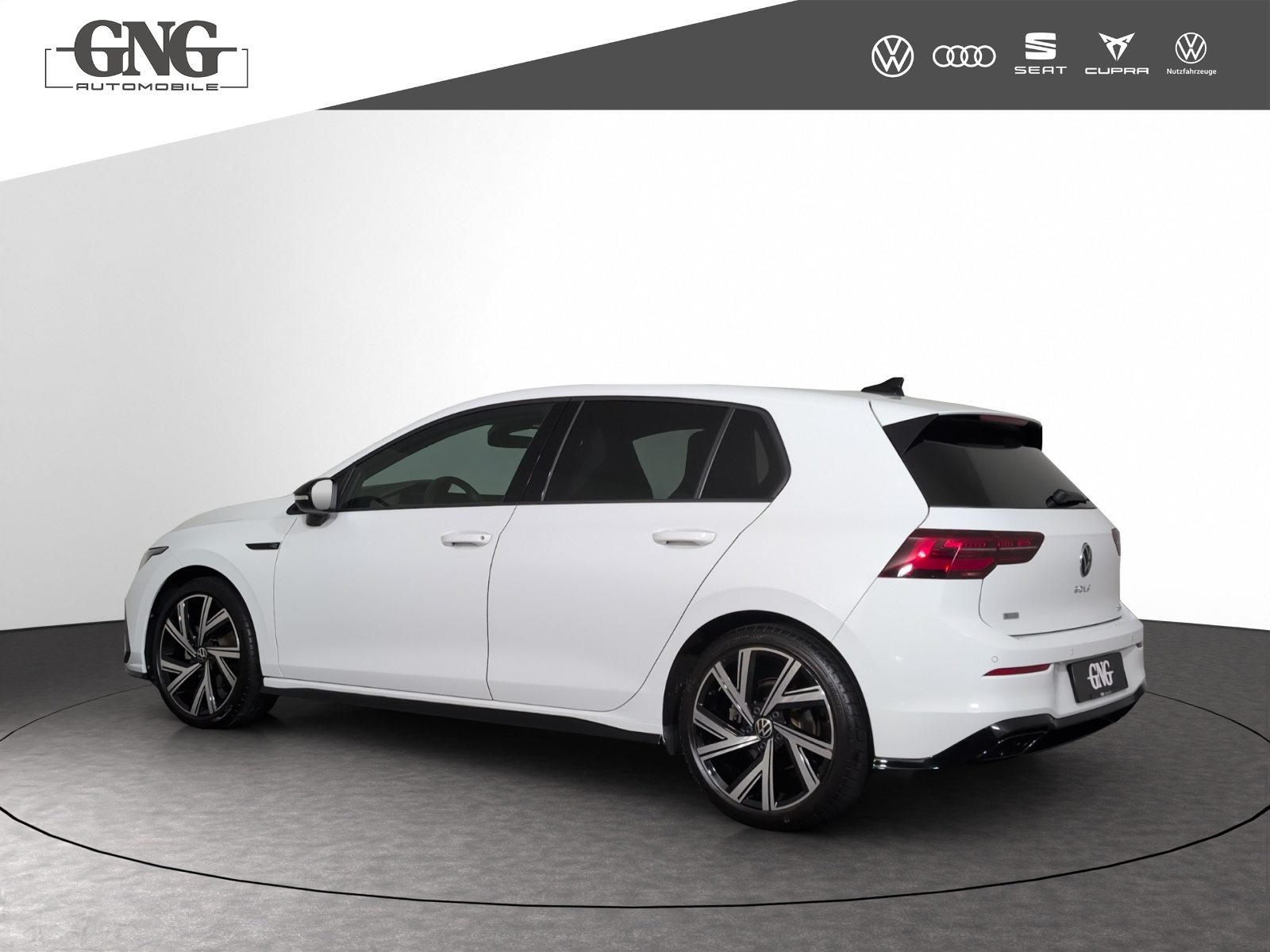 VW Golf R-Line 75 Edition, Petrol, Second hand / Used, Automatic - 2