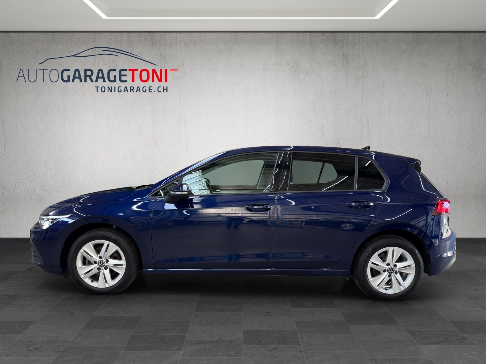 VW Golf 1.5 e TSI ACT Life DSG, Mild-Hybrid Petrol/Electric, Second hand / Used, Automatic - 4