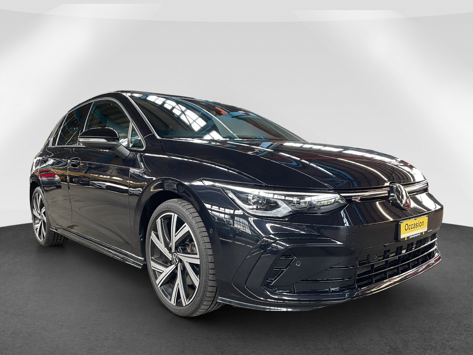 VW Golf VIII 2.0 TDI R-Line DSG 4motion